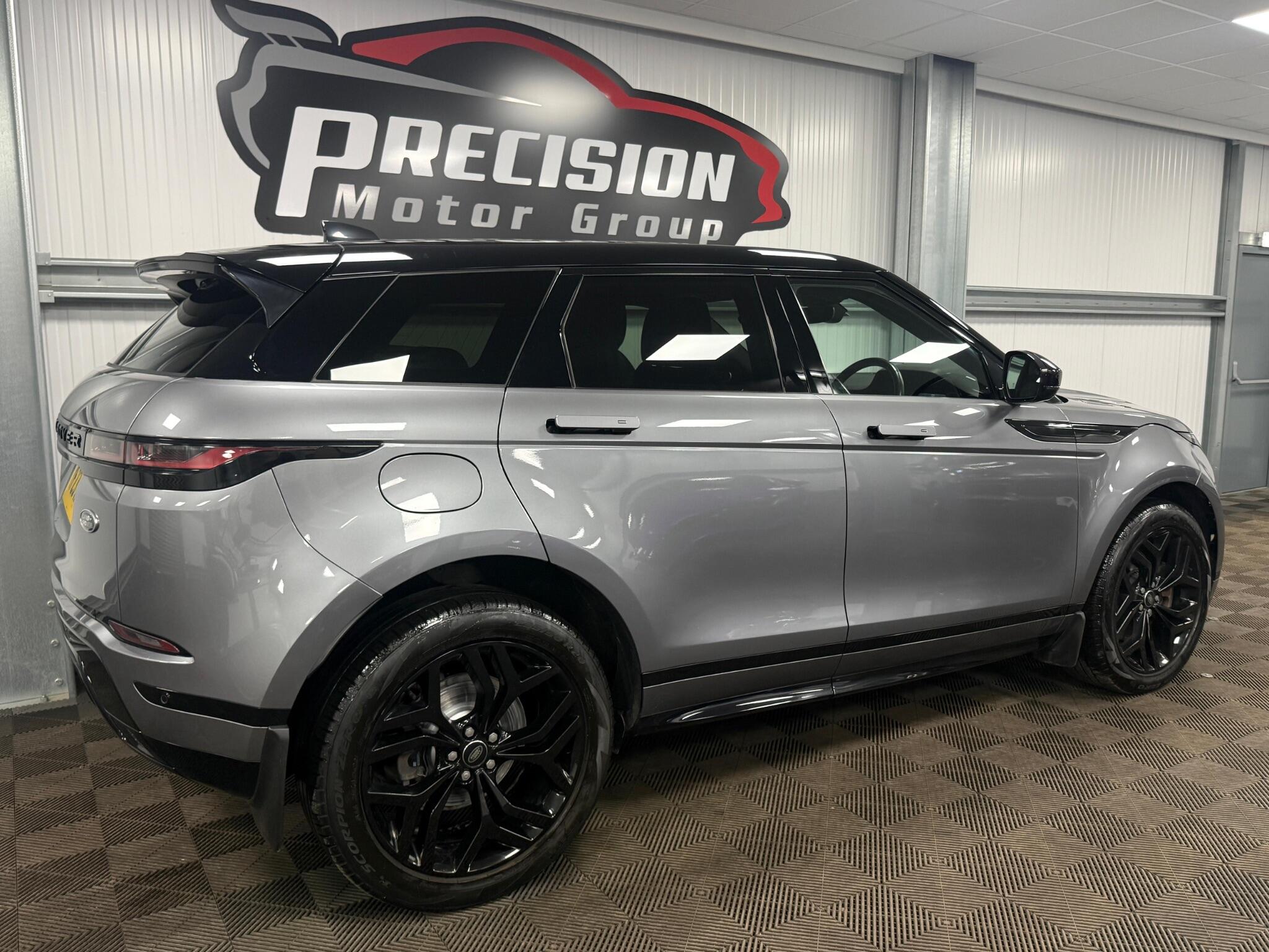 Land Rover Range Rover Evoque view 14