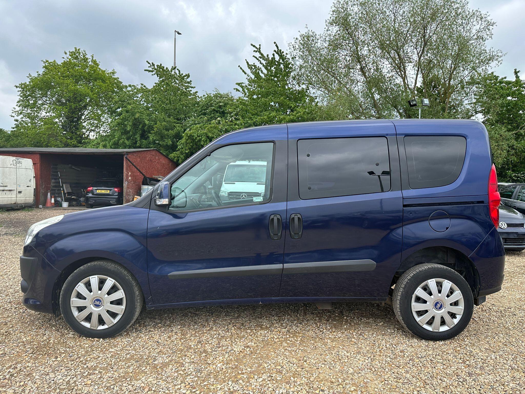 Fiat Doblo view 6