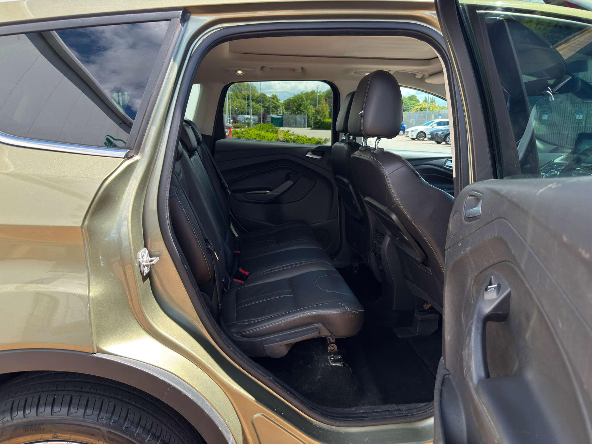 Ford Kuga view 26