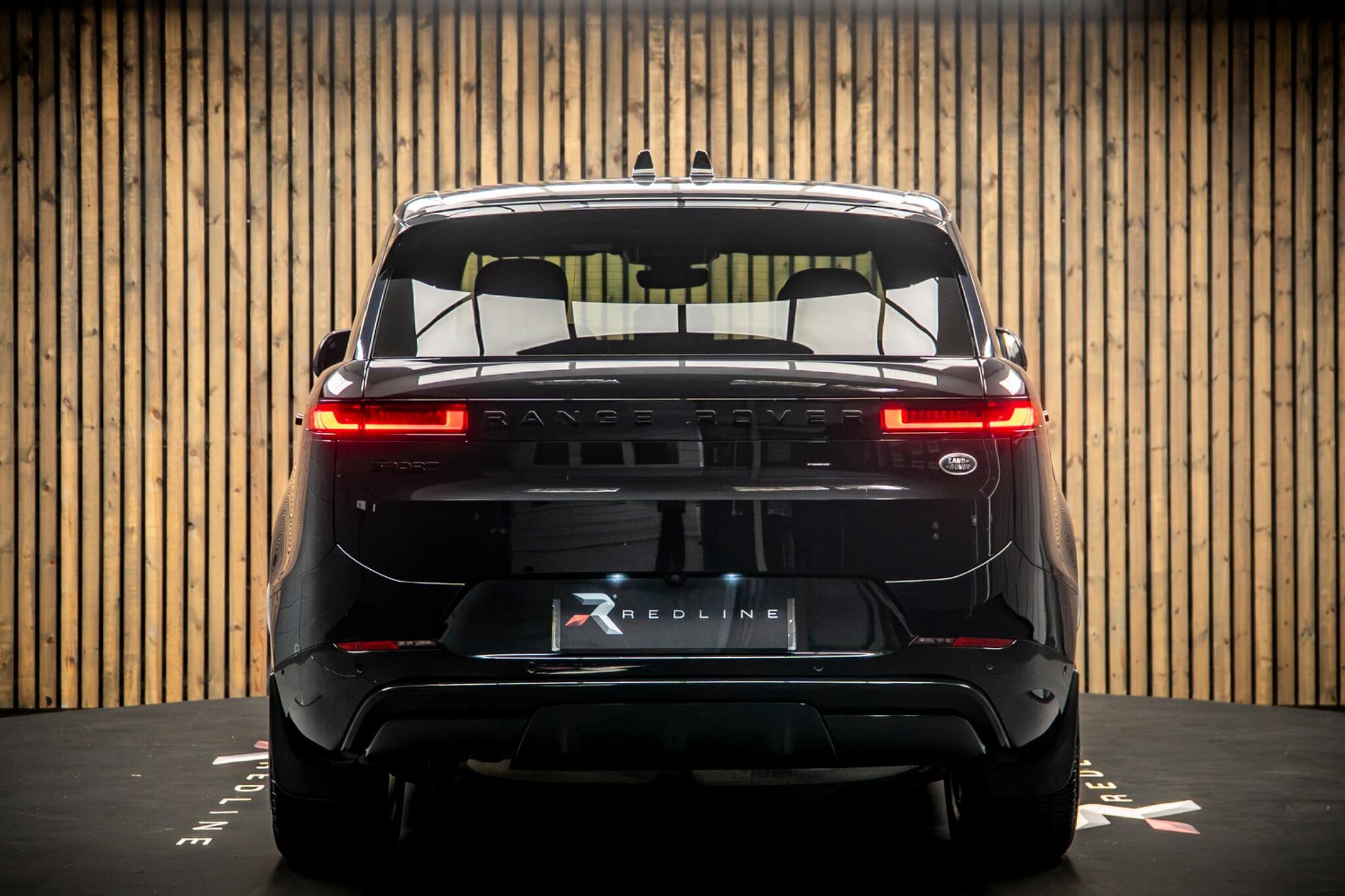 Land Rover Range Rover Sport view 6