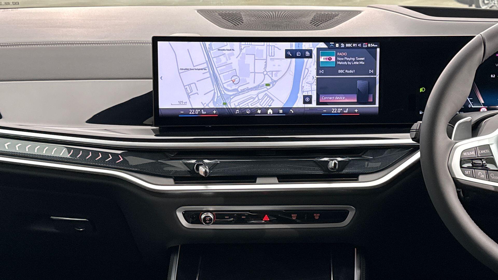 BMW X5 view 8