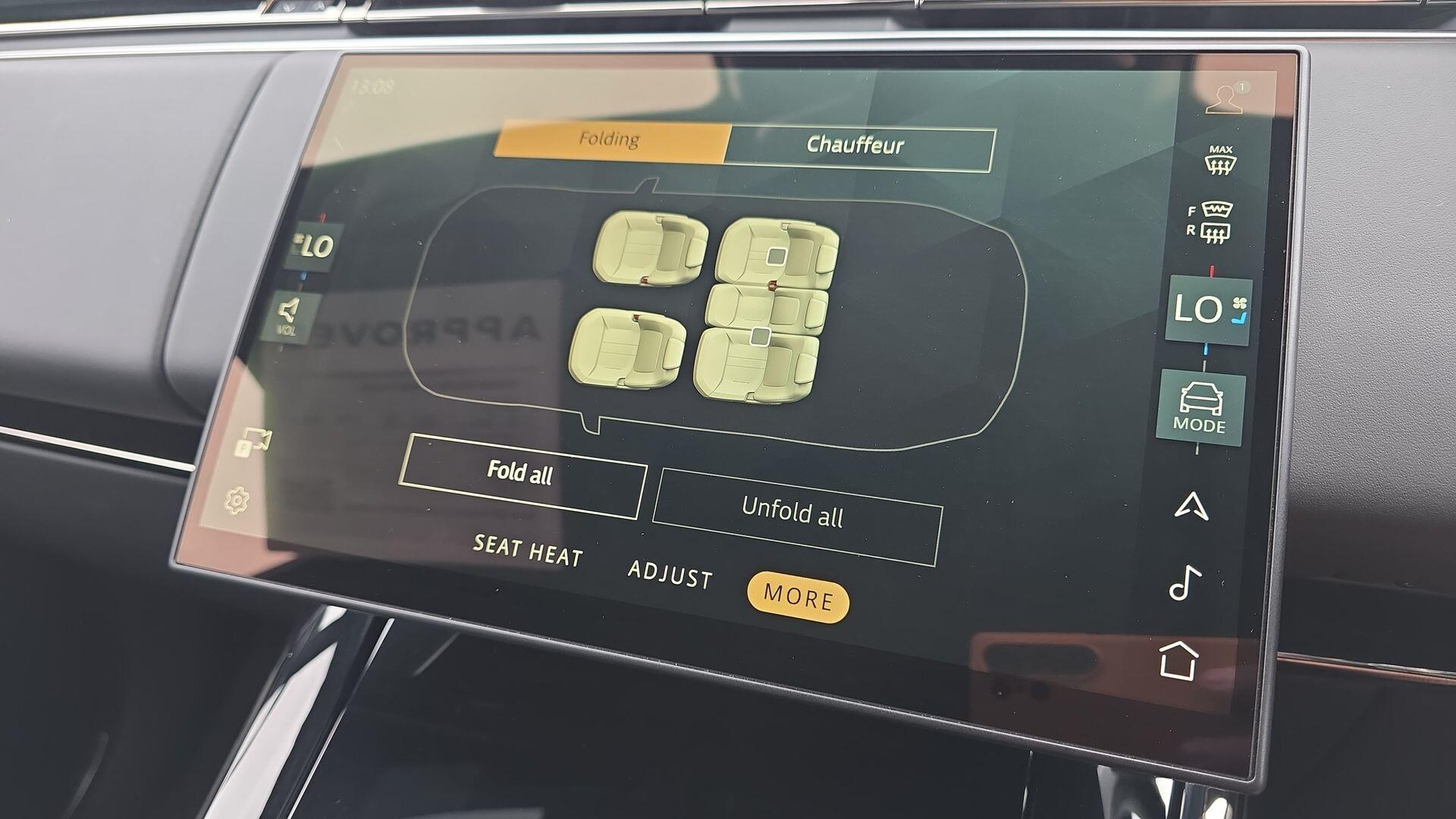 Land Rover Range Rover Sport view 40