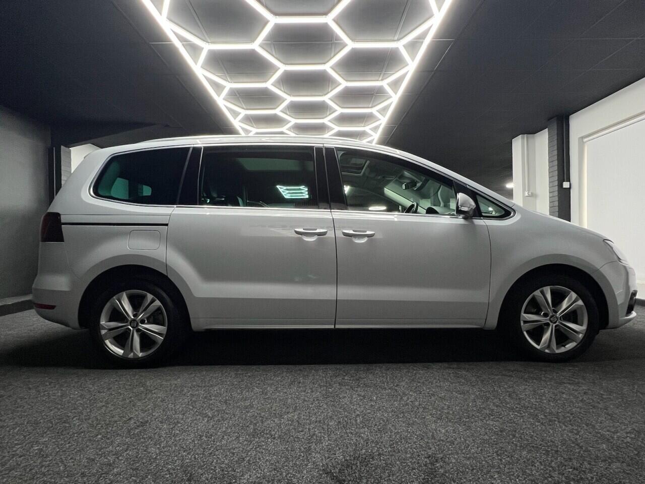 SEAT Alhambra view 15