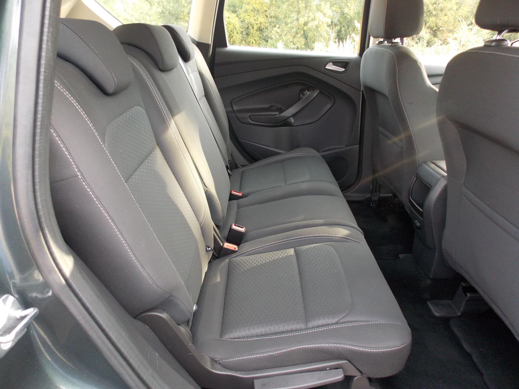 Ford Kuga view 39