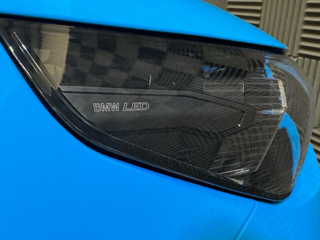 BMW M5 view 21