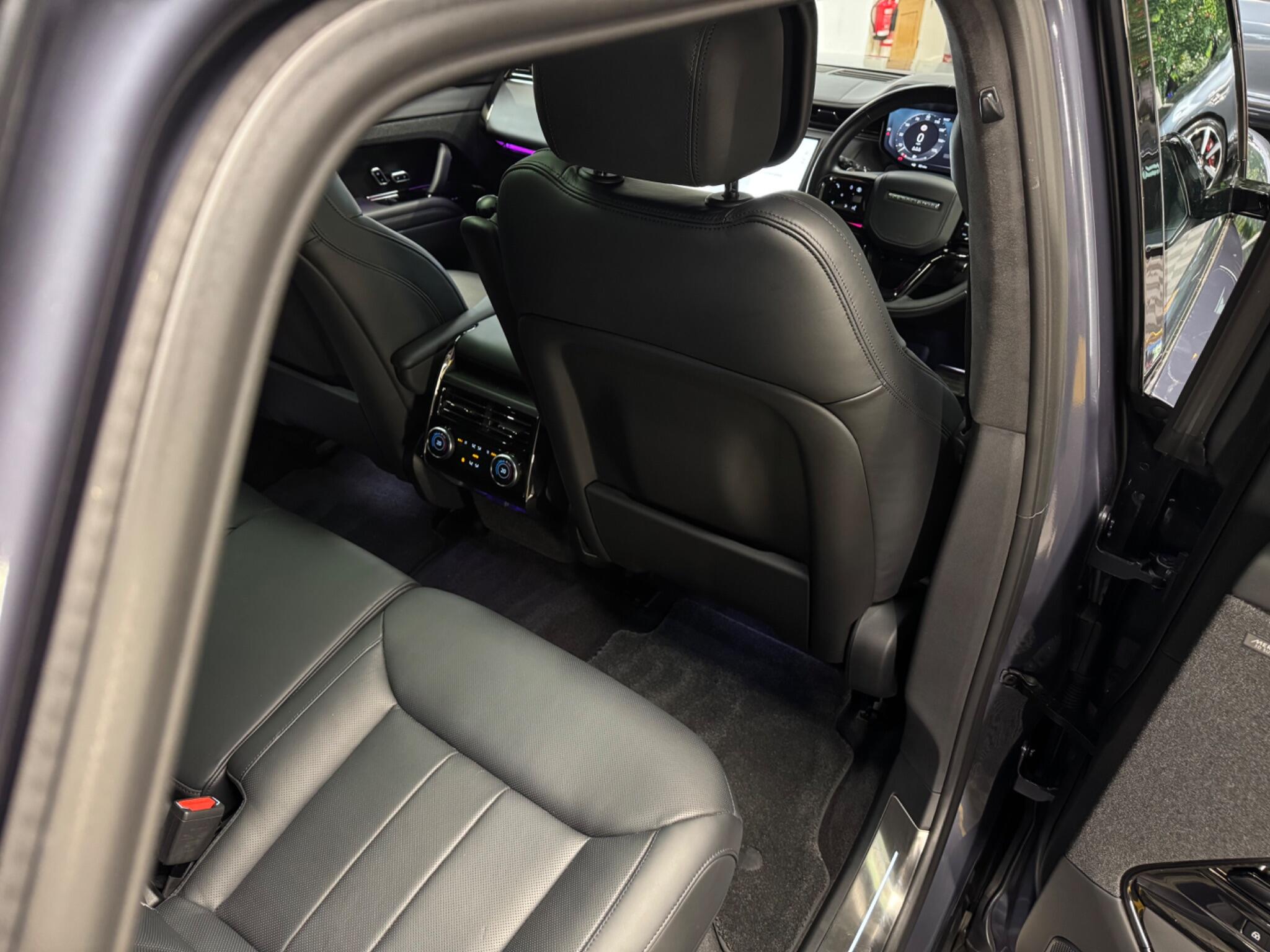 Land Rover Range Rover Sport view 19