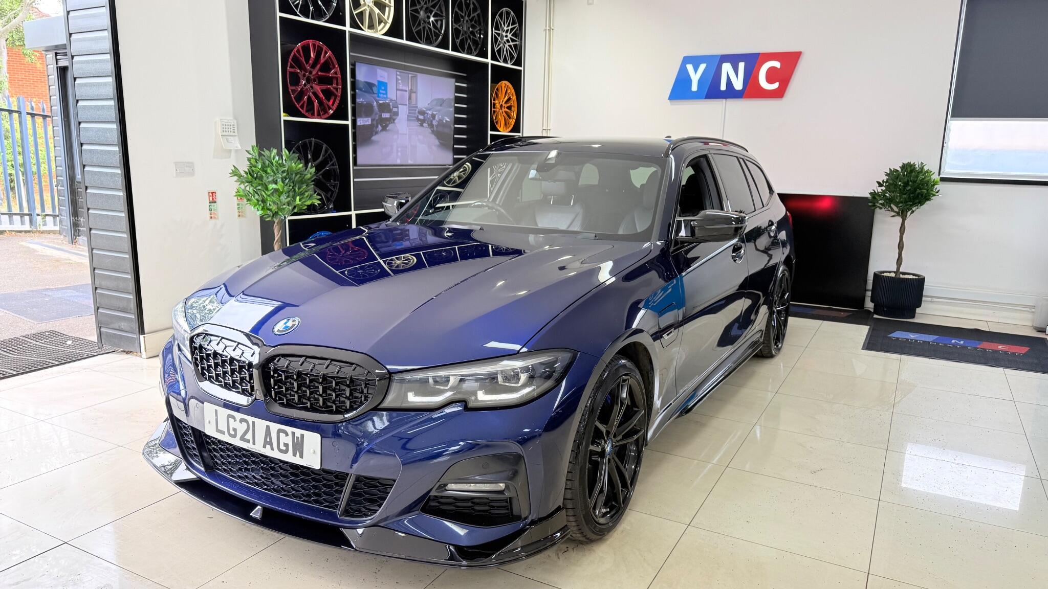 BMW 3 Series view 46
