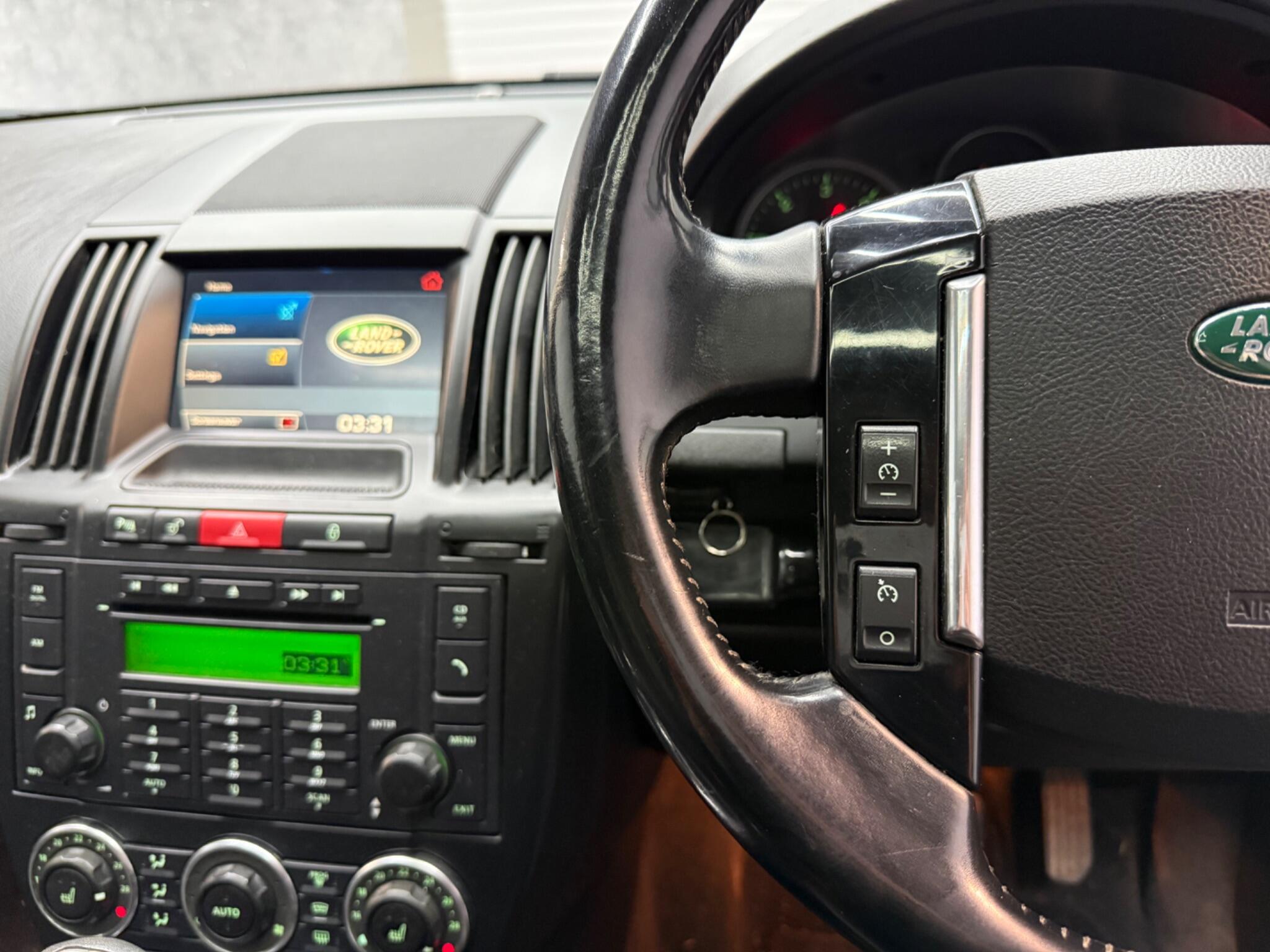 Land Rover Freelander view 12