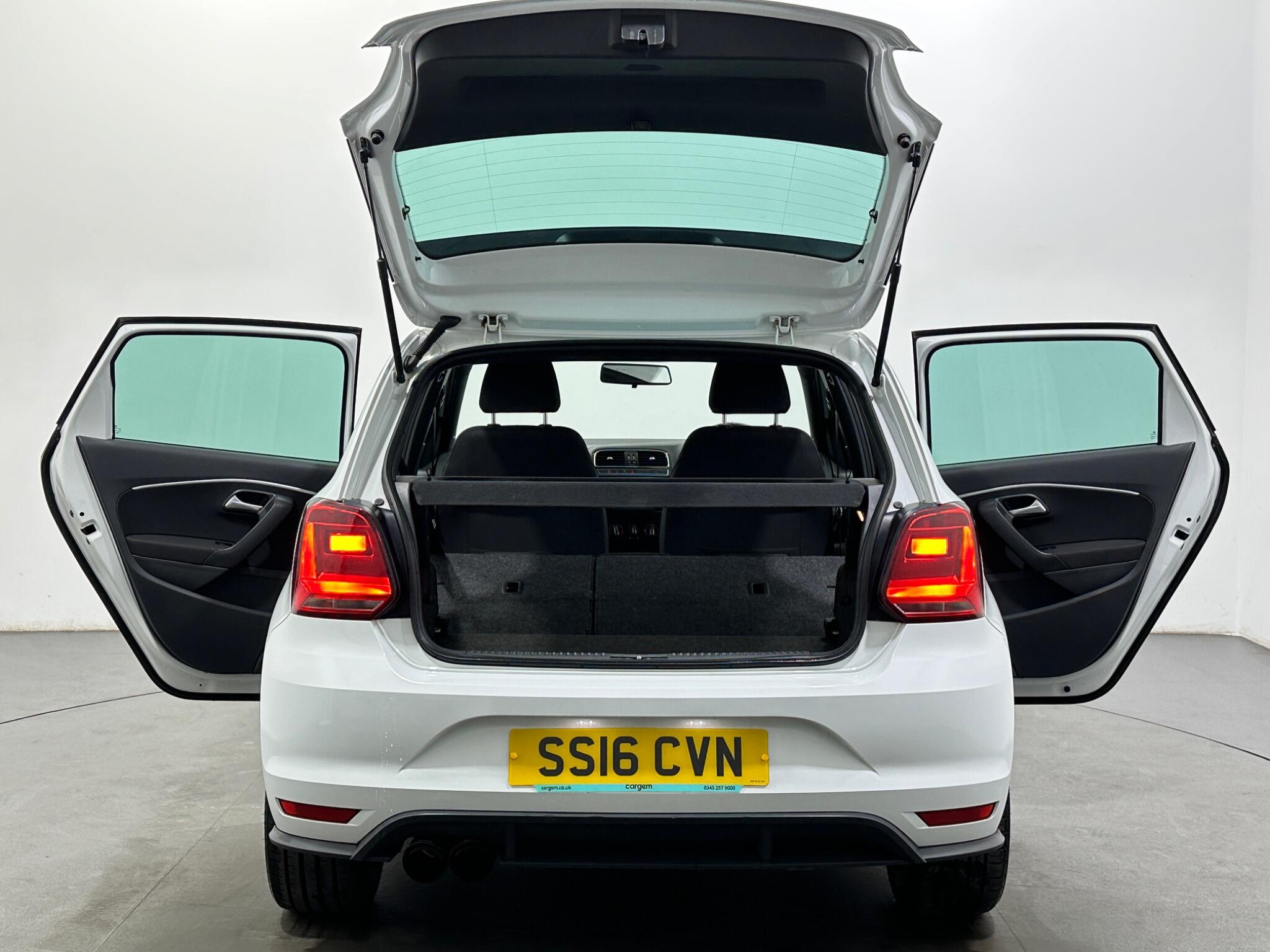 Volkswagen Polo view 41