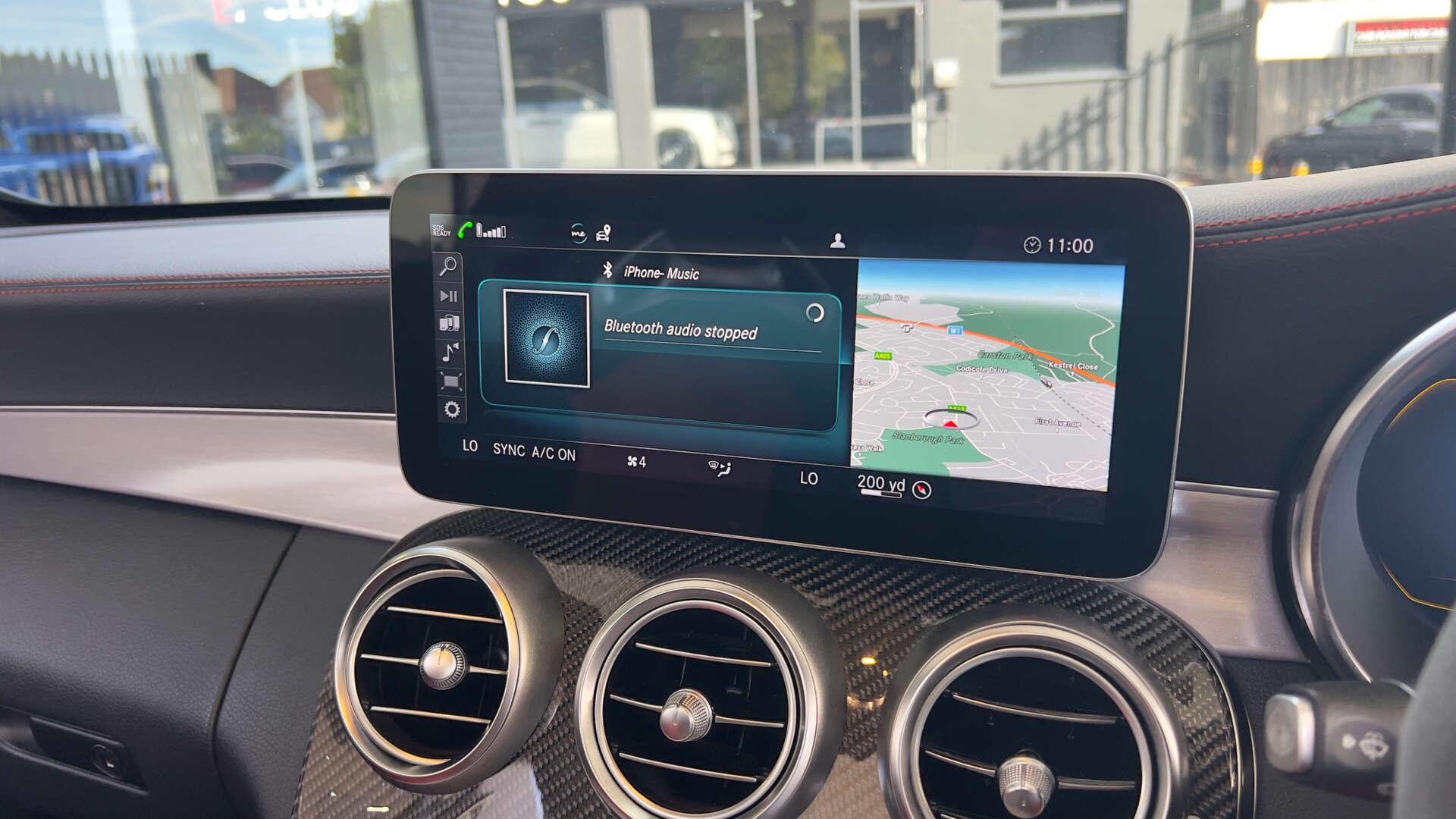 Mercedes-Benz C-Class view 28