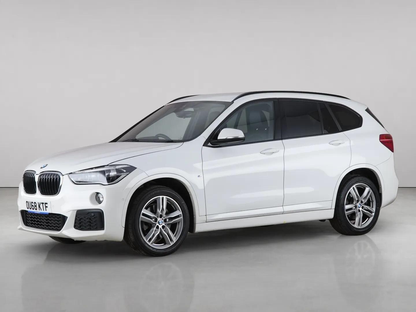 BMW X1 view 2