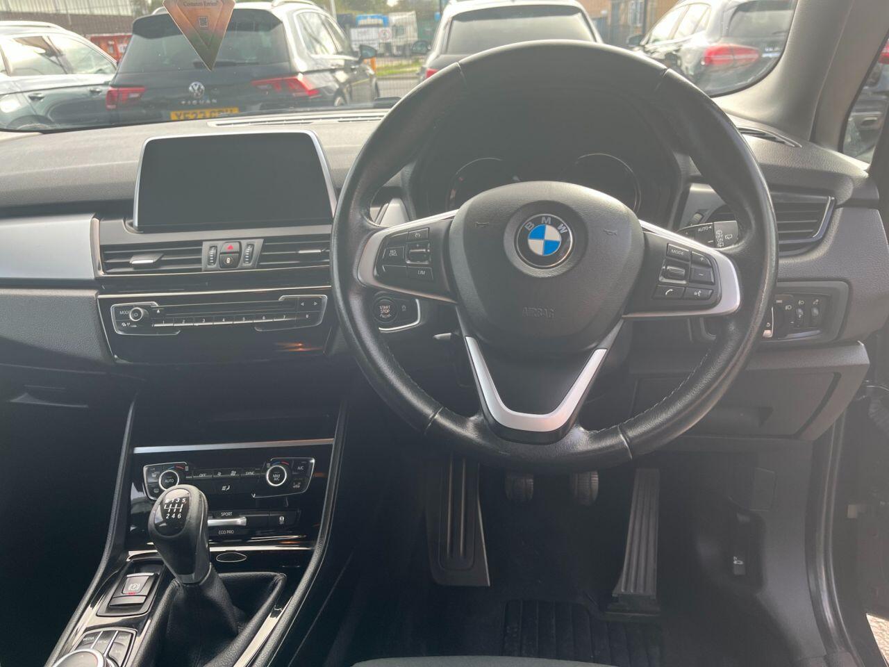 BMW 2 Series Active Tourer view 10