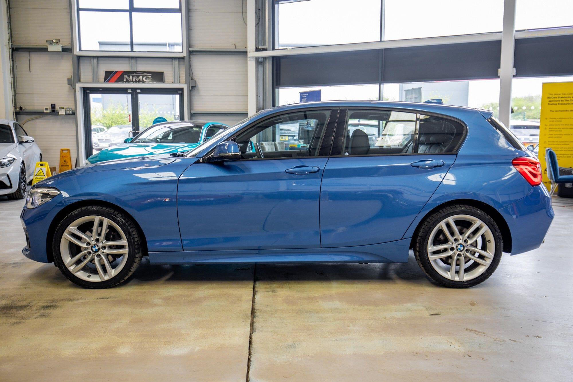 BMW 1 Series view 12