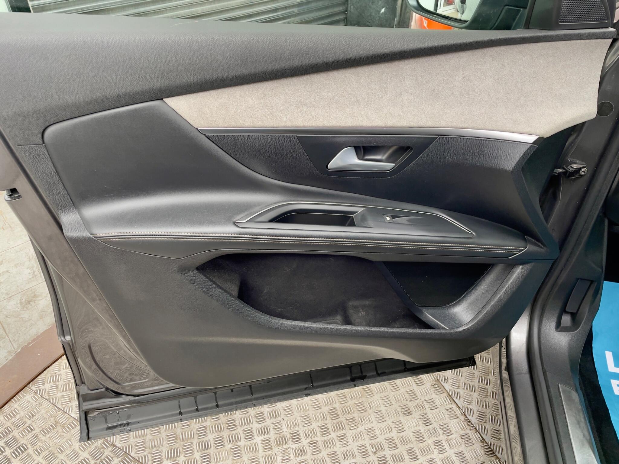 Peugeot 5008 view 55
