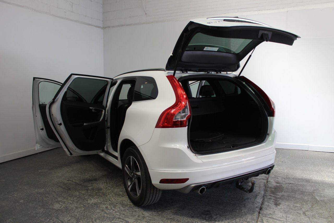 Volvo XC60 view 19