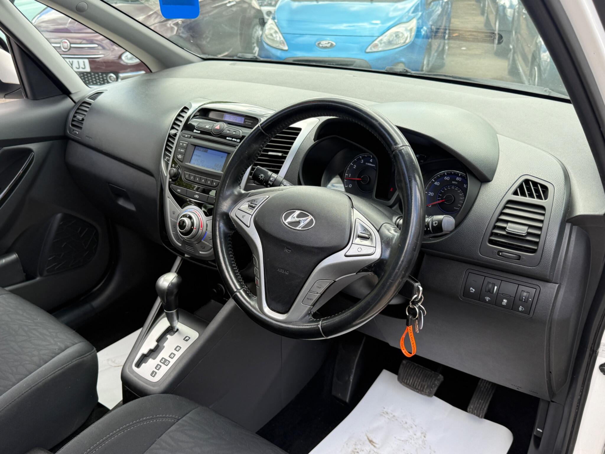 Hyundai ix20 - Image 36