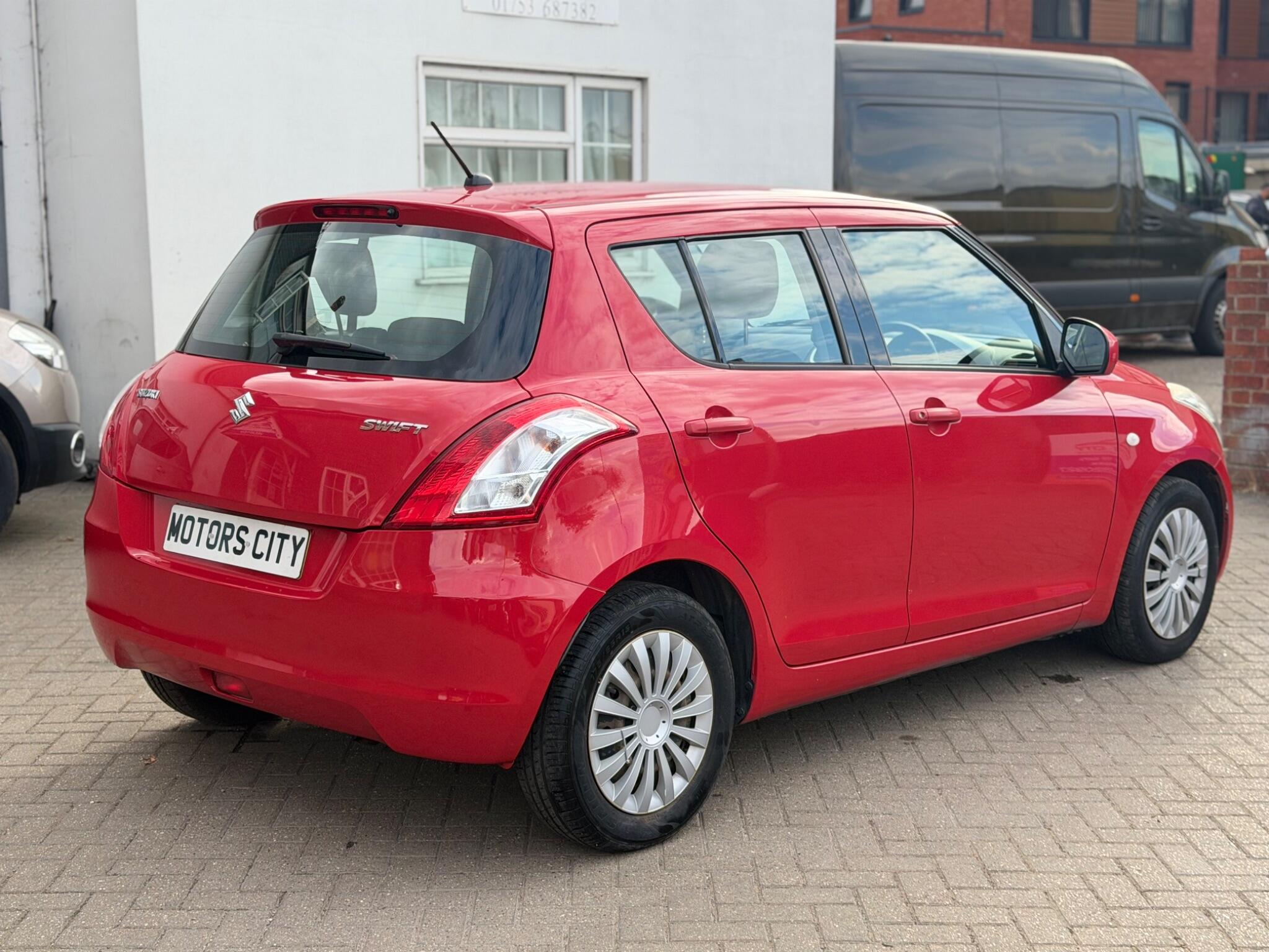 Suzuki Swift view 7