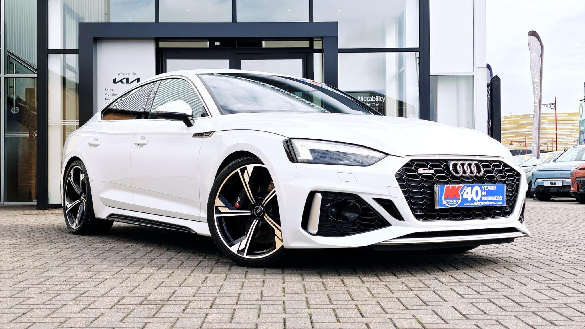 Audi RS5 view 2