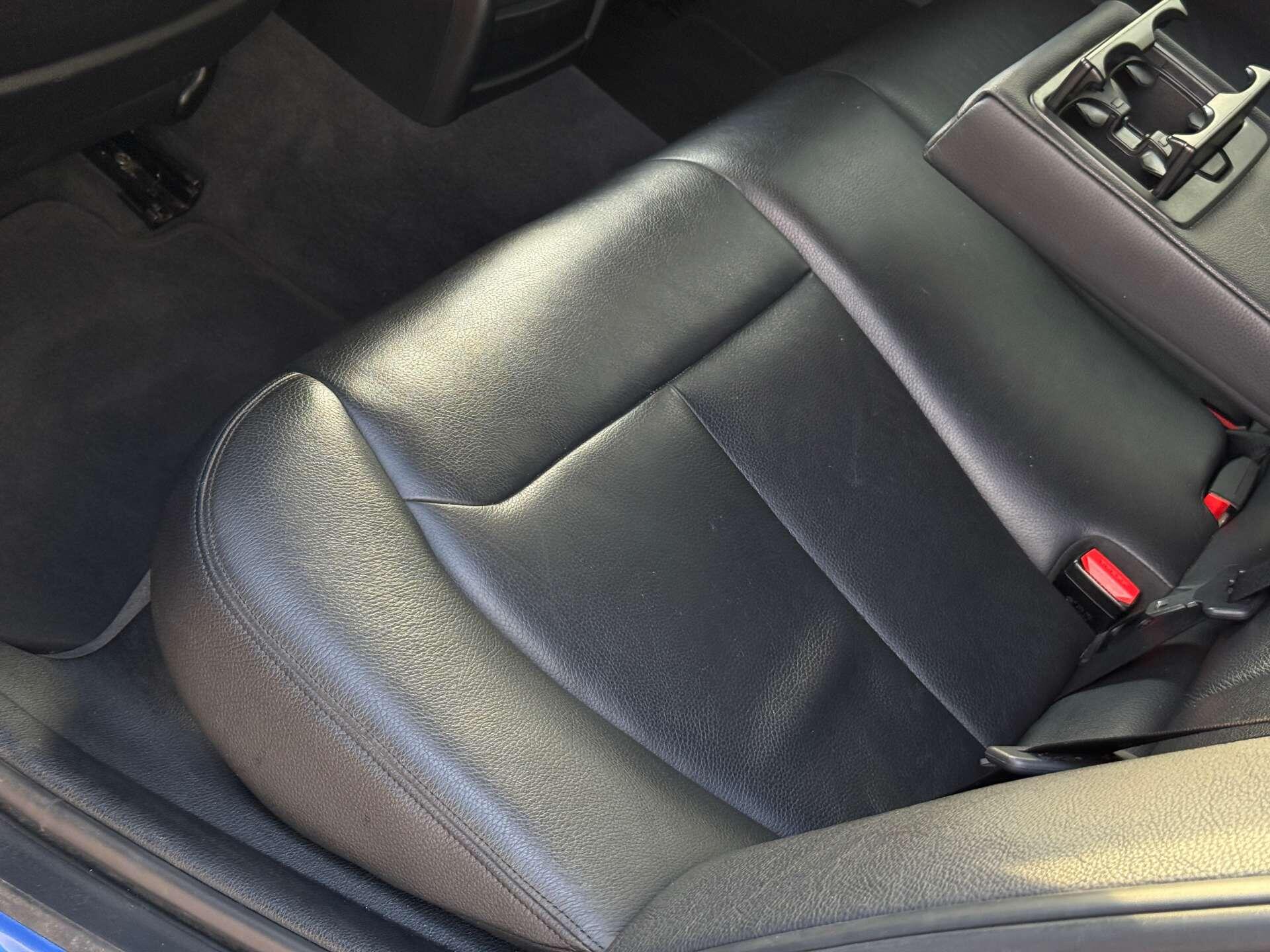 BMW 3 Series view 55