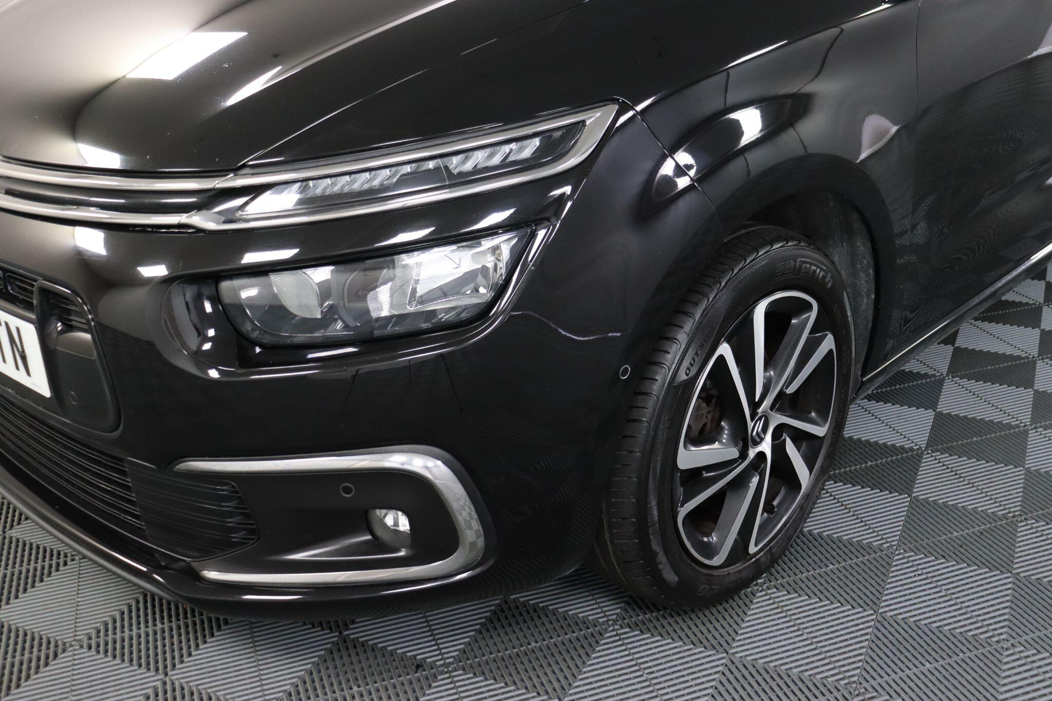 Citroen C4 Spacetourer view 32