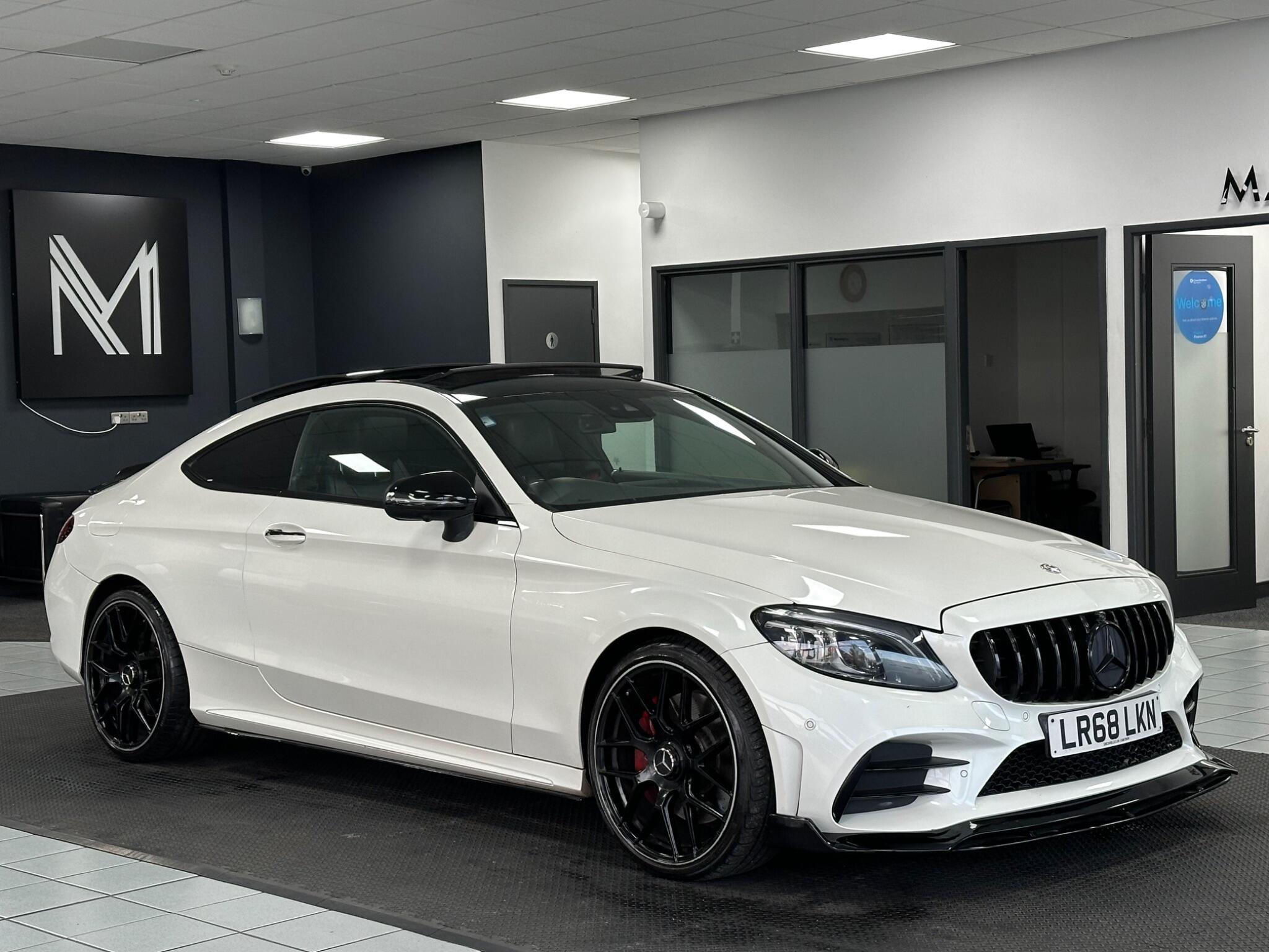 Mercedes-Benz C-Class view 4