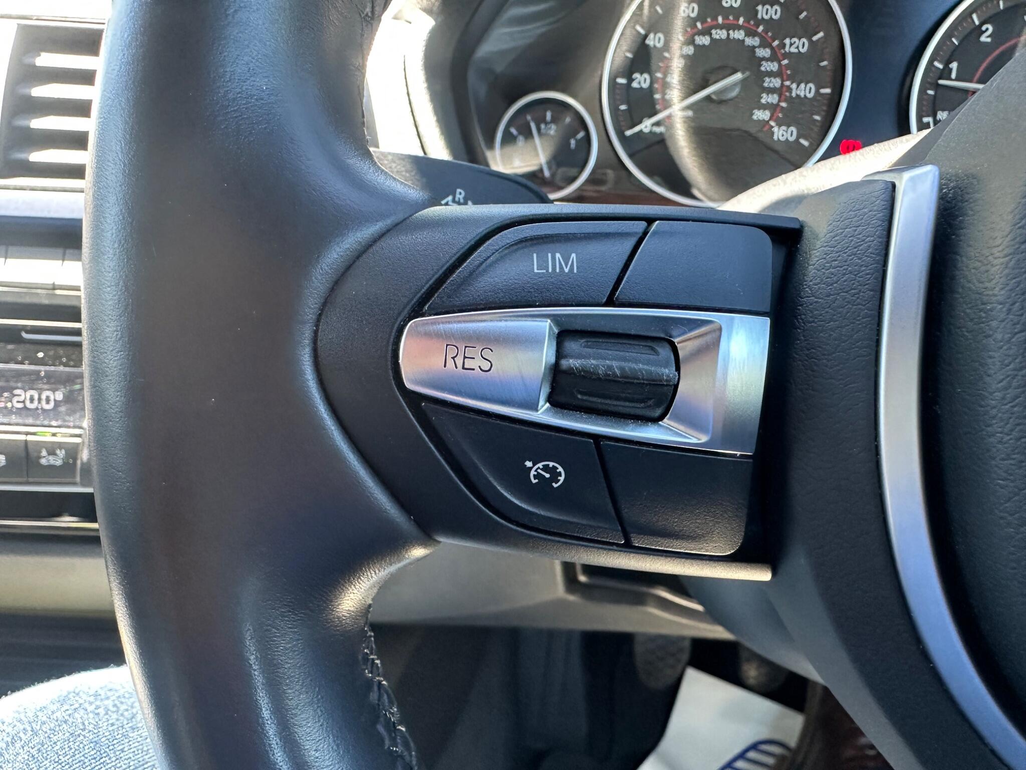 BMW 4 Series view 13
