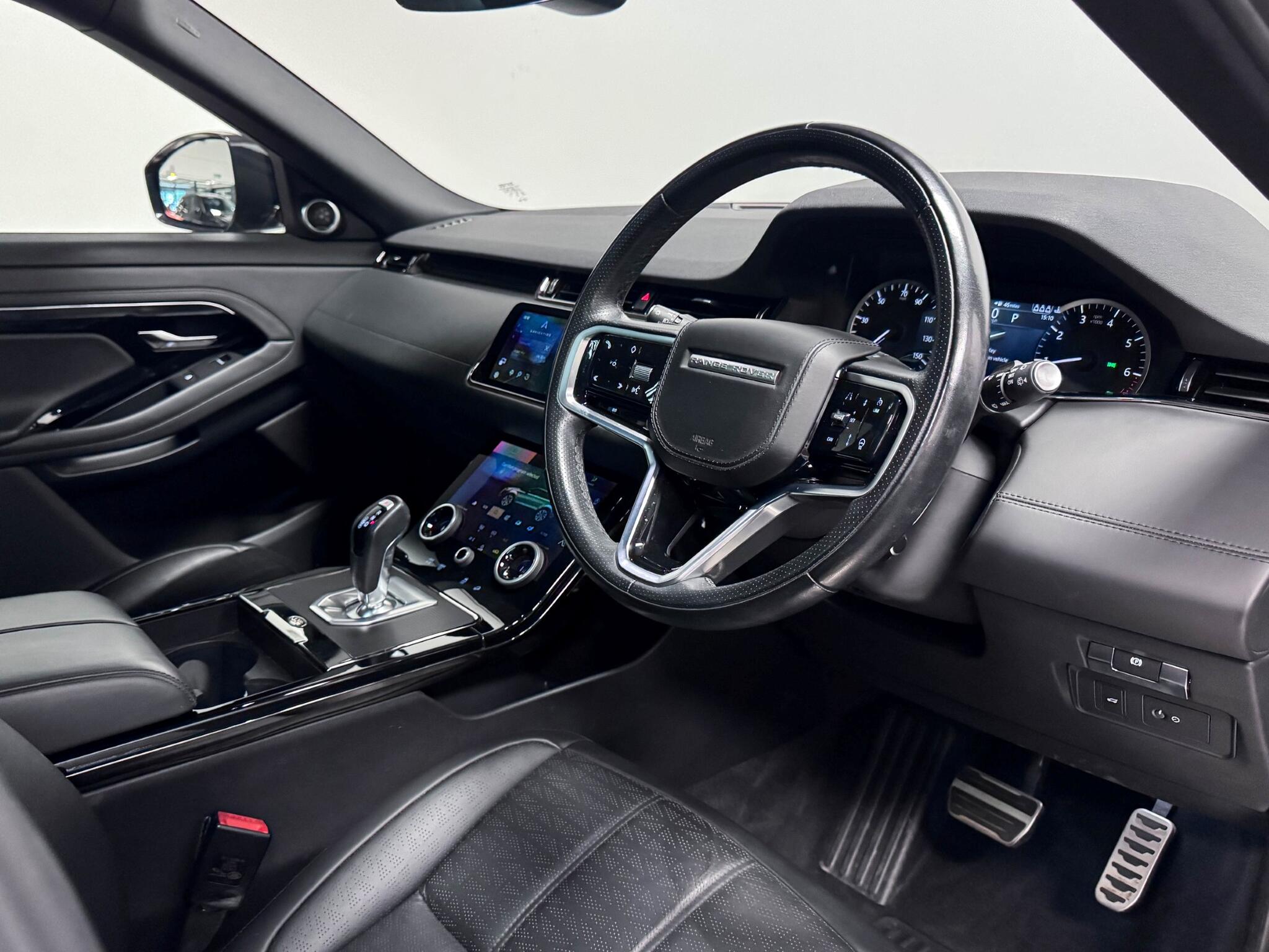 Land Rover Range Rover Evoque view 30