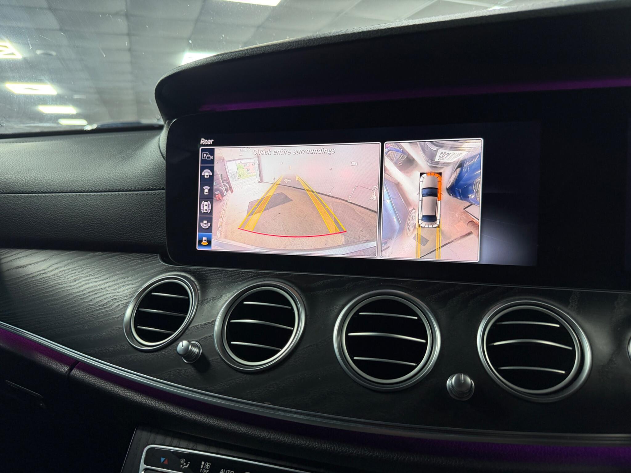 Mercedes-Benz E Class view 50