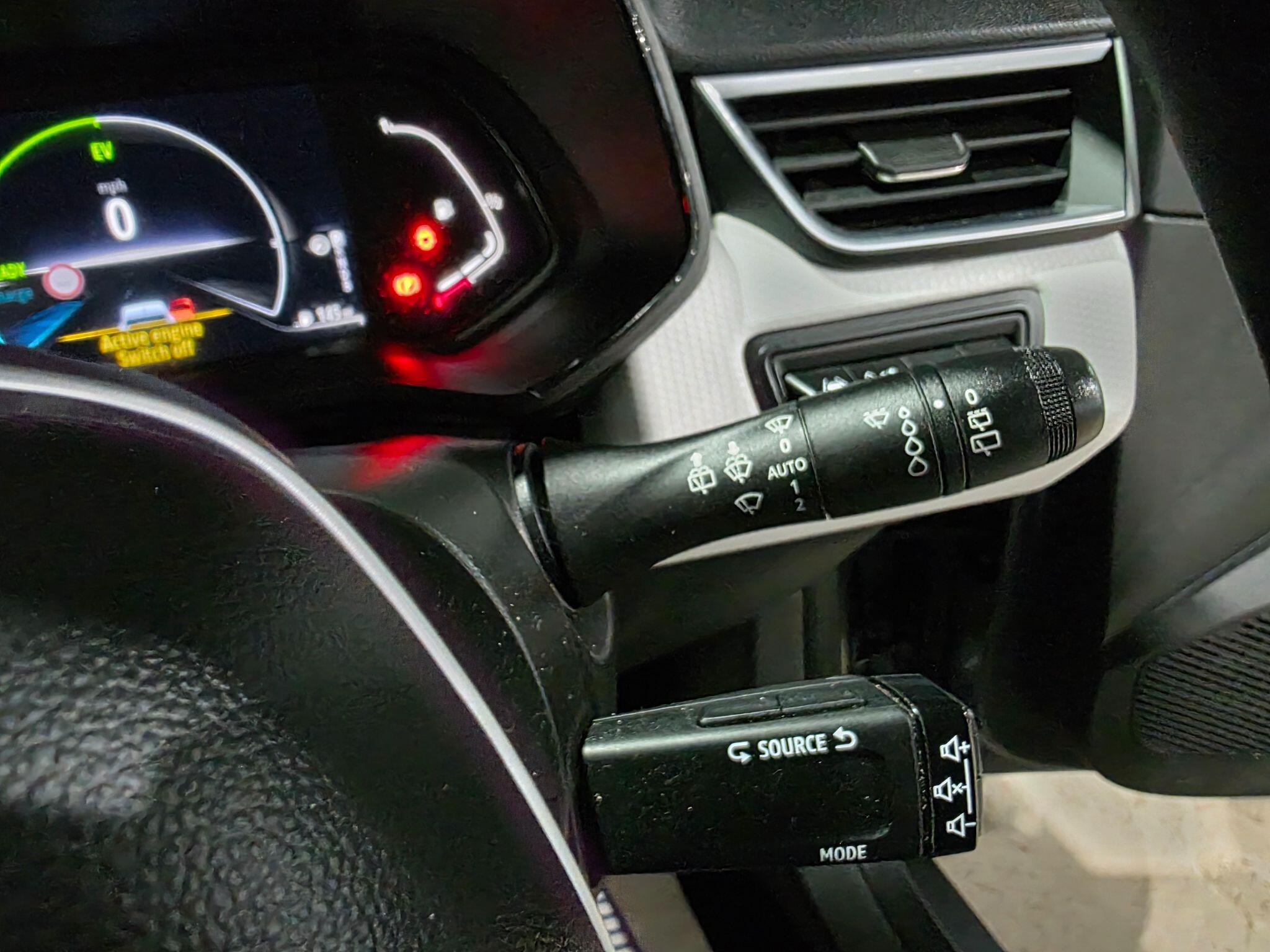 Renault Clio view 16