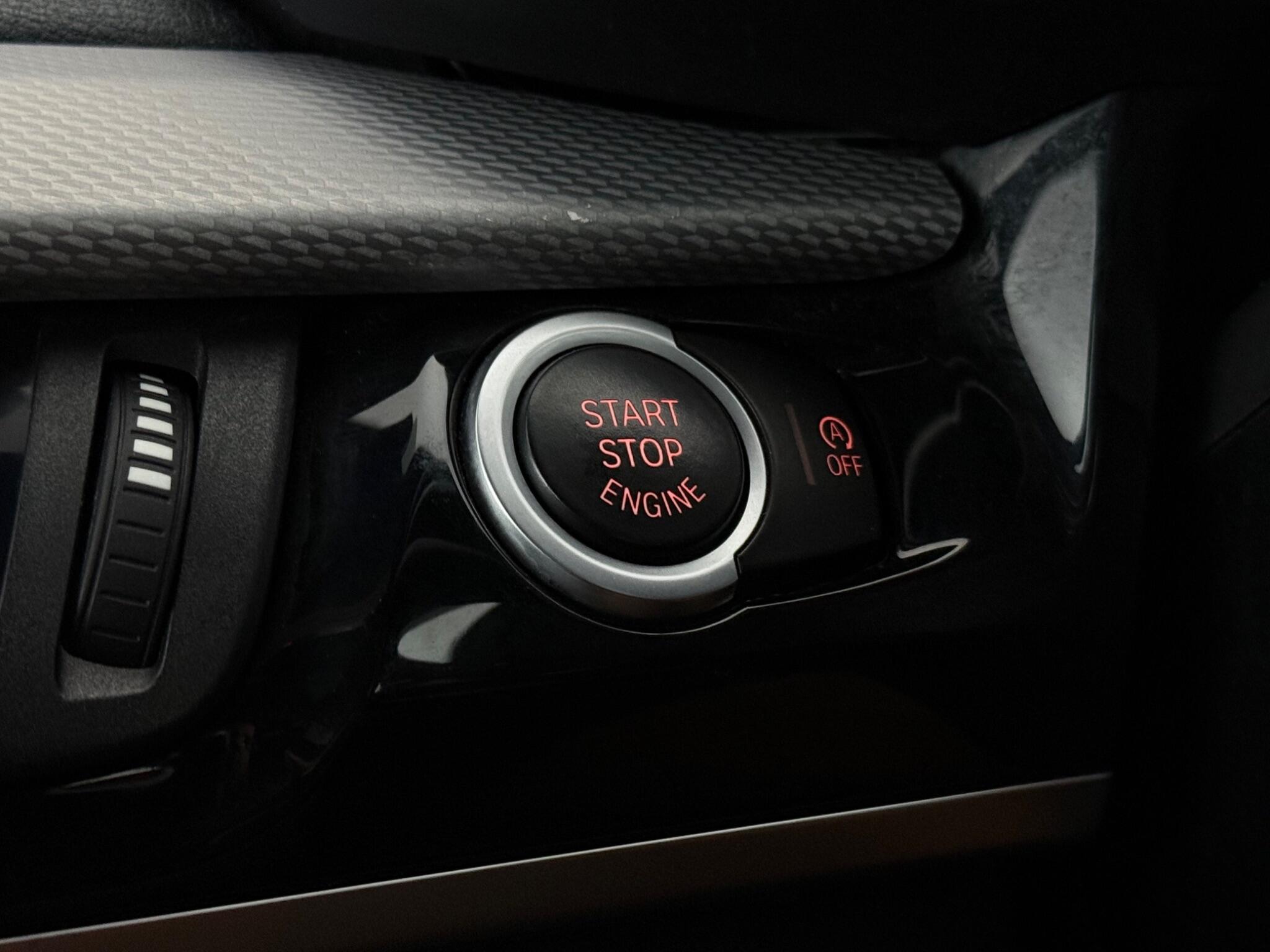 BMW X6 view 21