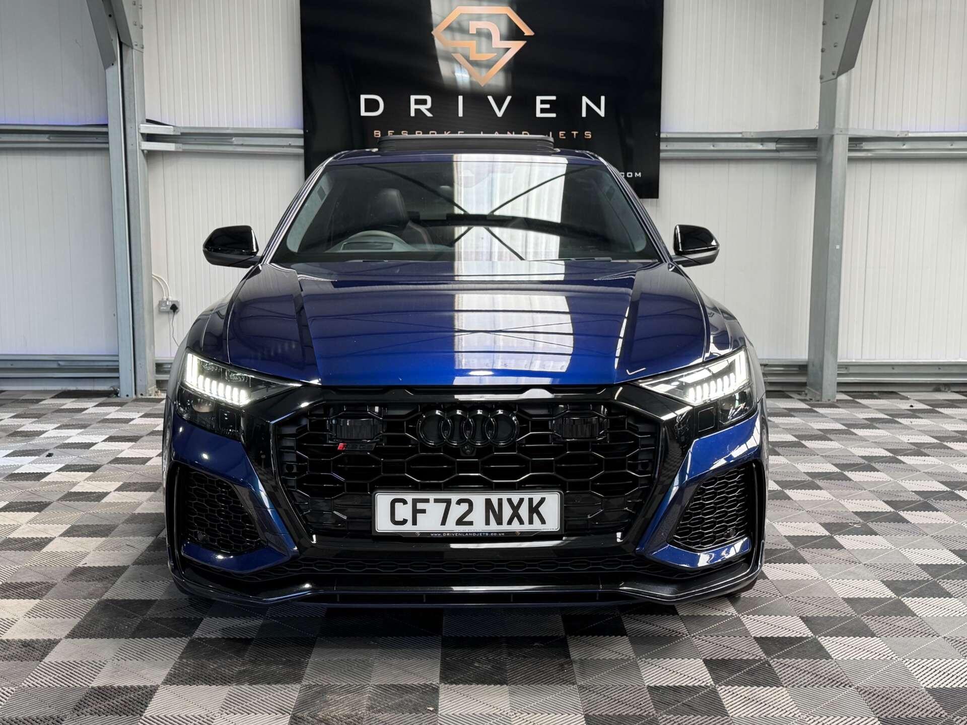 Audi RSQ8 view 4