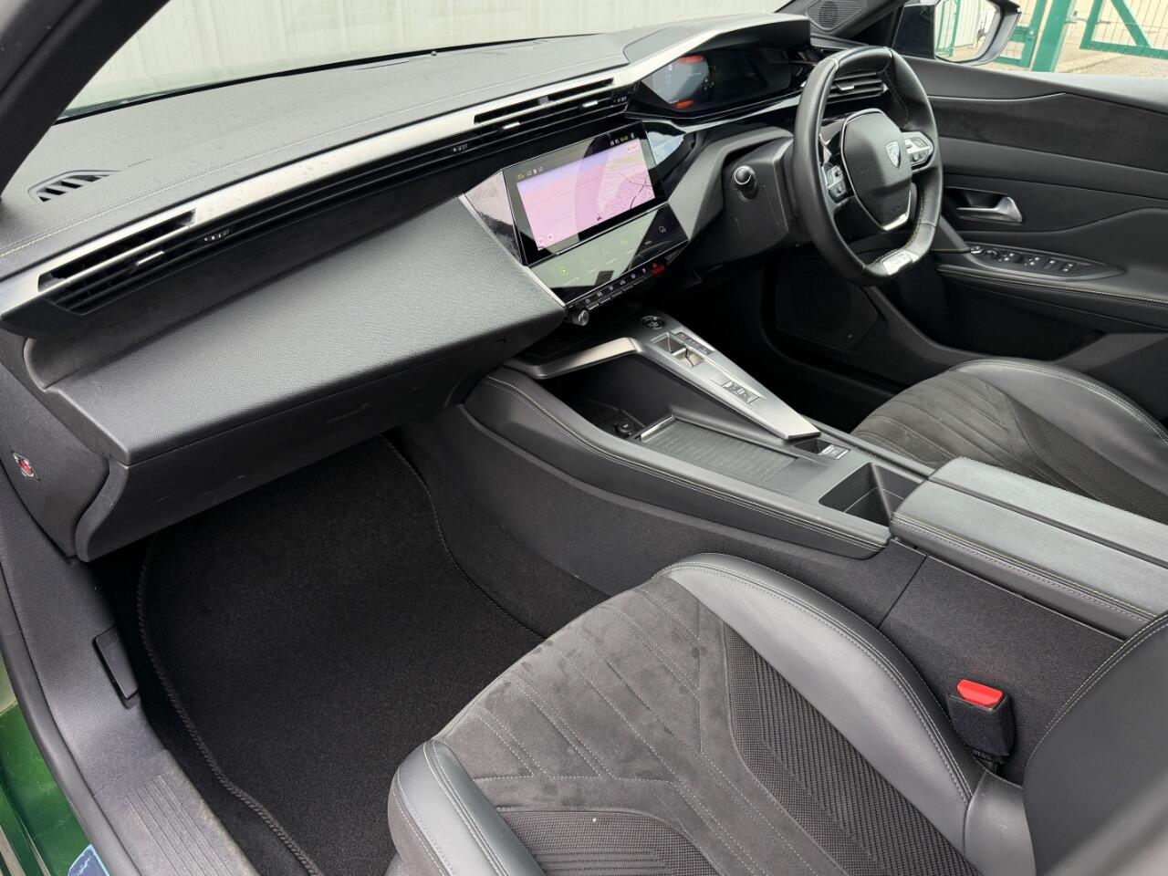 Peugeot 308 view 14