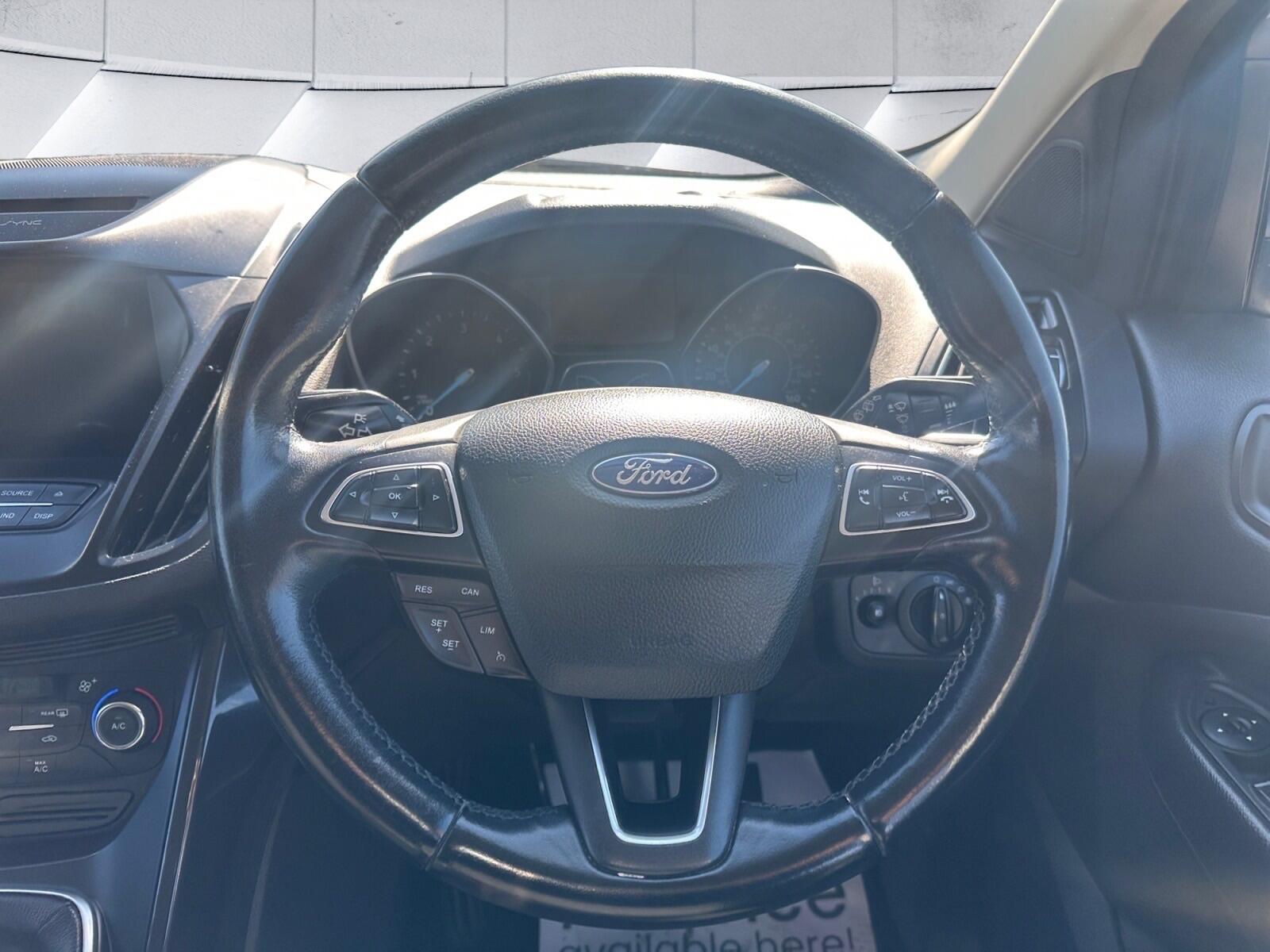 Ford Kuga view 12