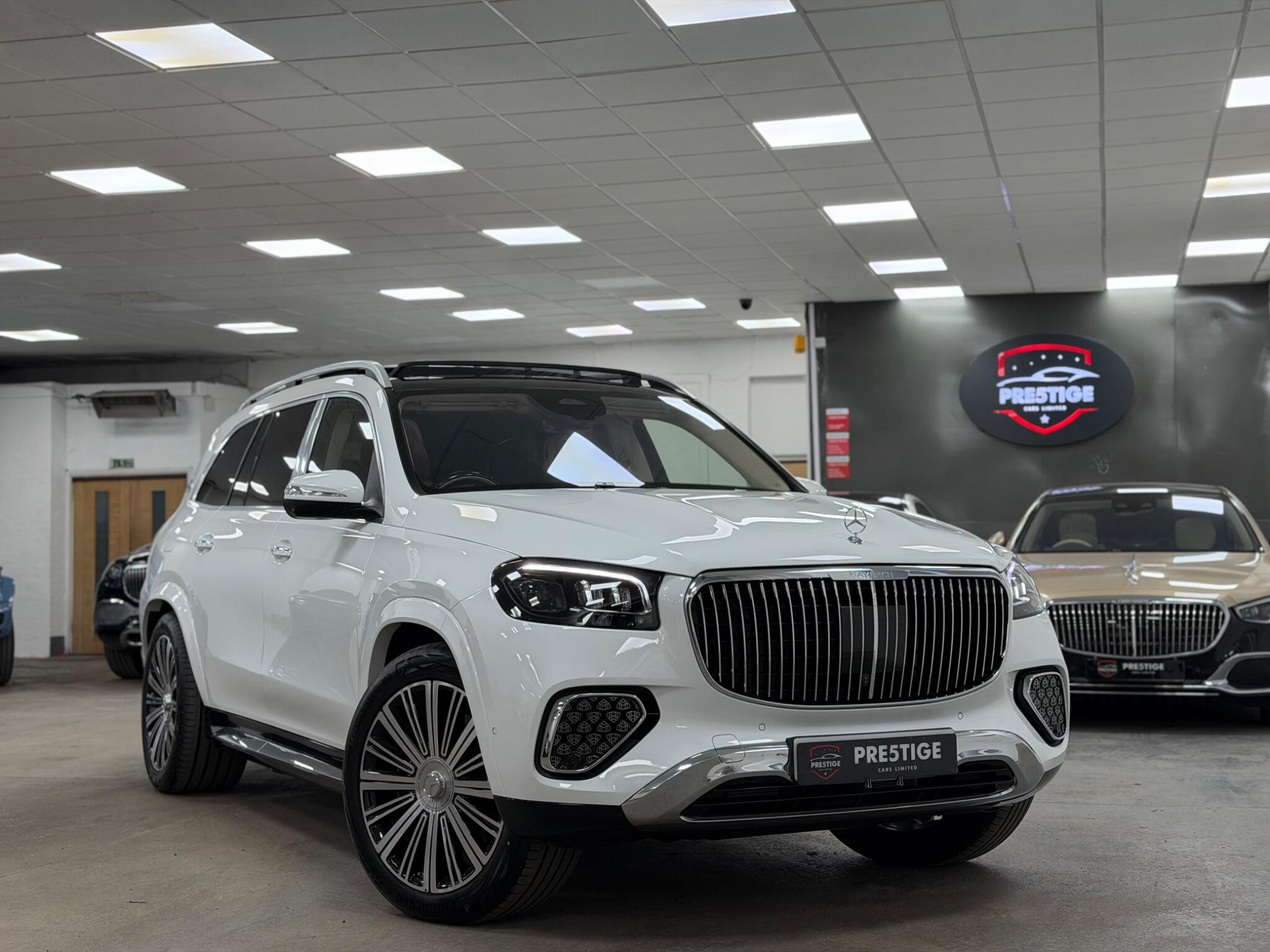 Mercedes-Benz GLS view 4