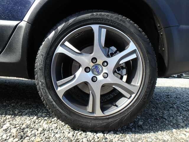 Volvo XC70 view 27