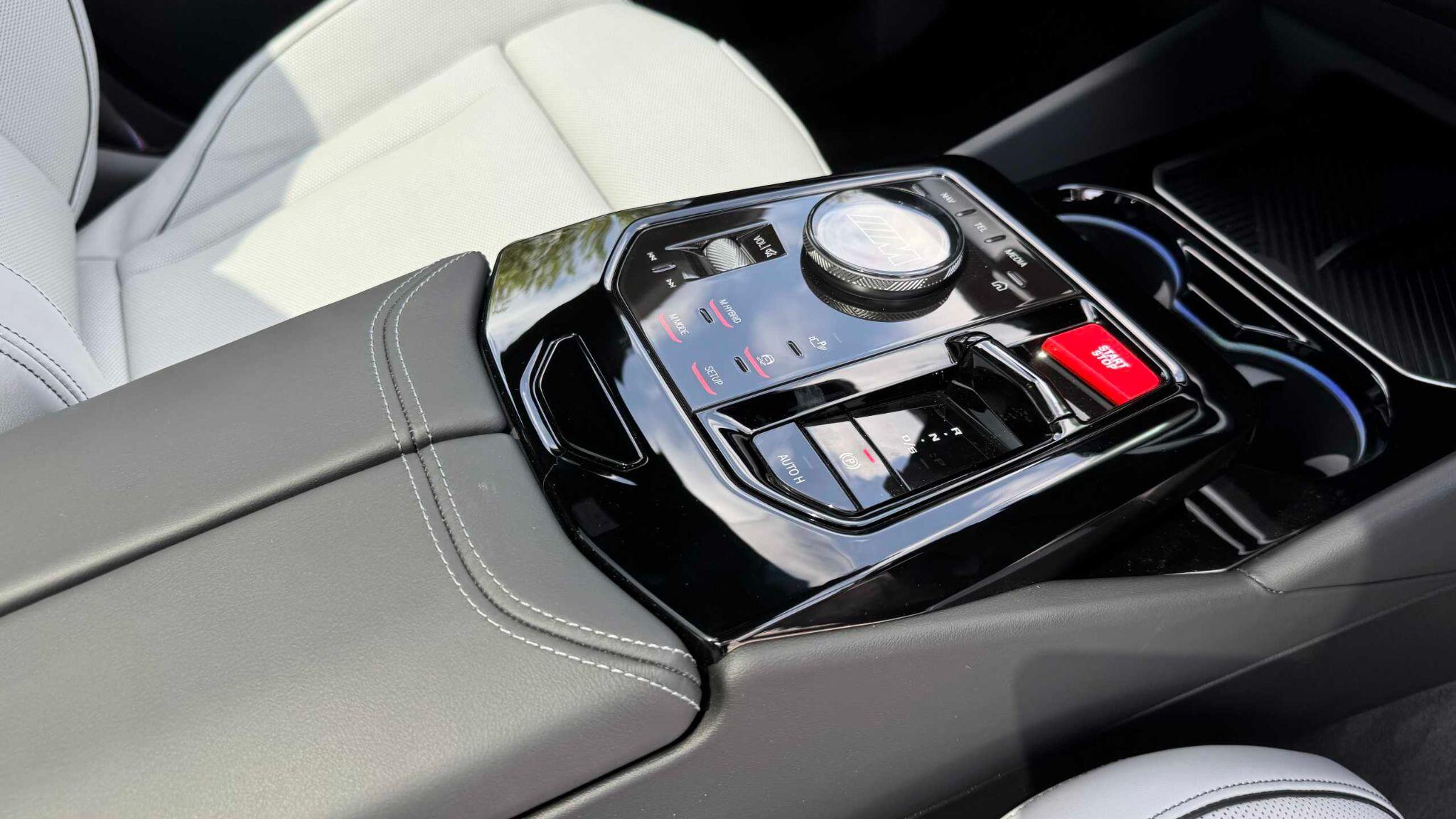 BMW M5 view 22