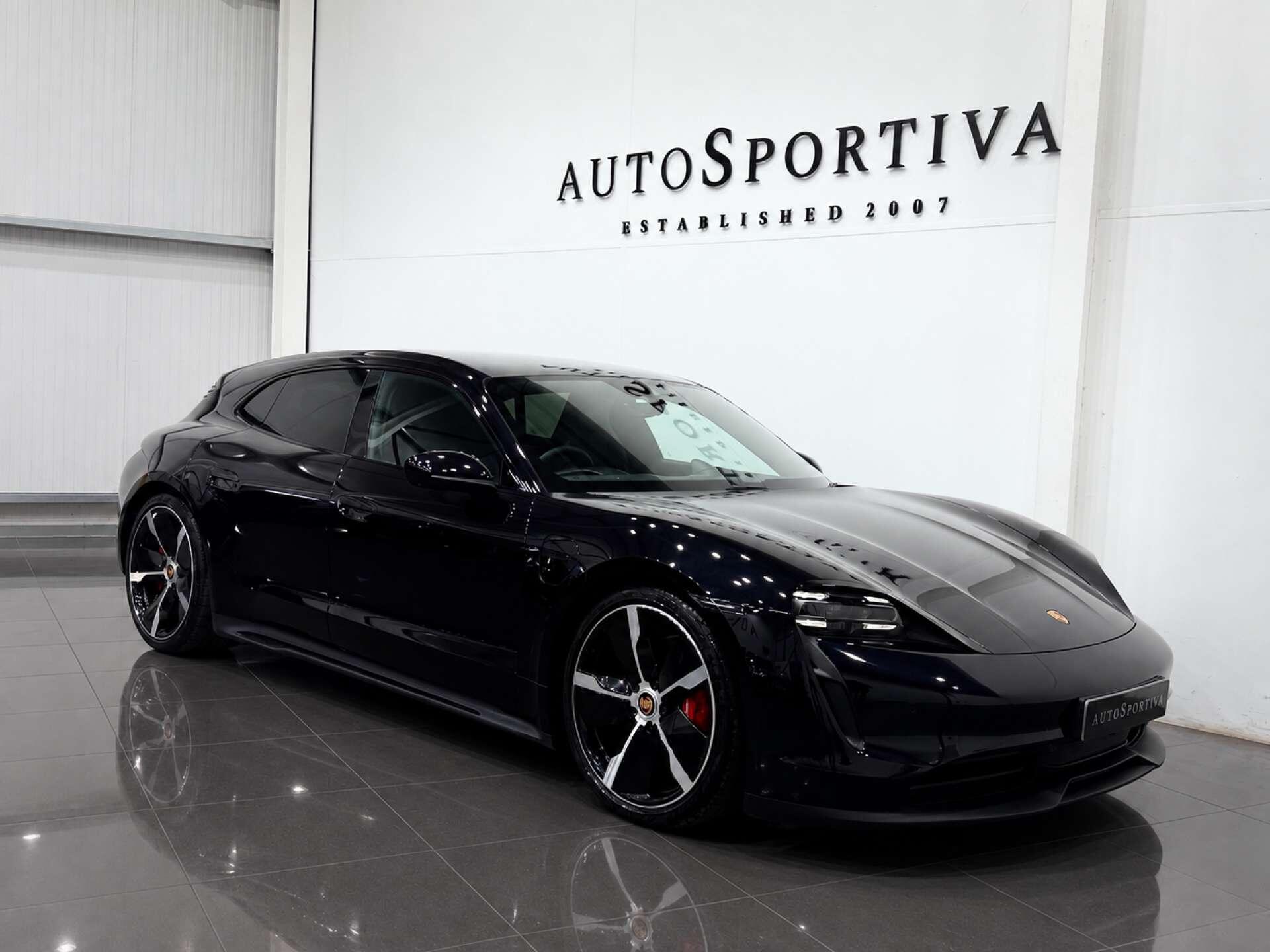 Porsche Taycan view 5