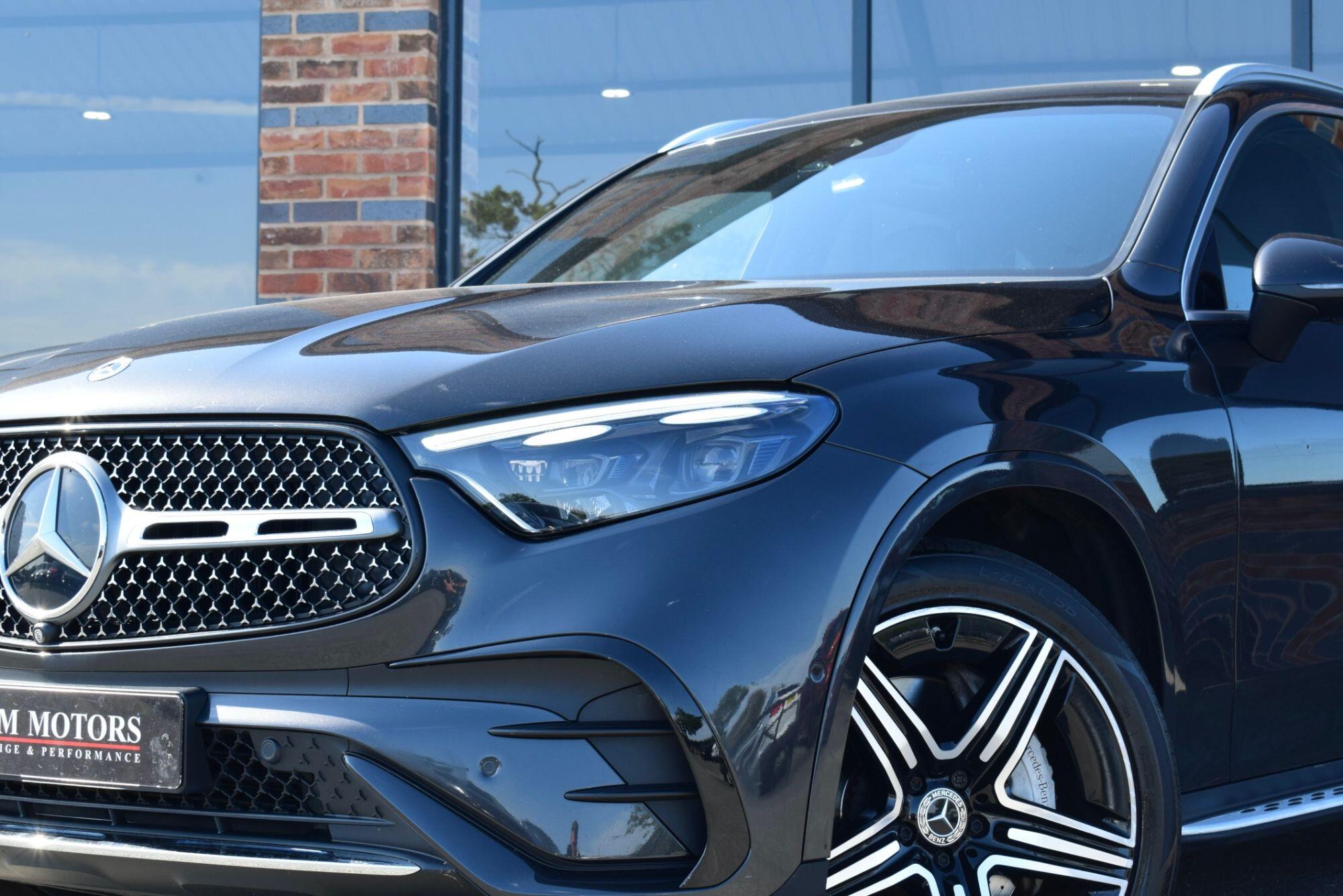 Mercedes-Benz GLC view 39