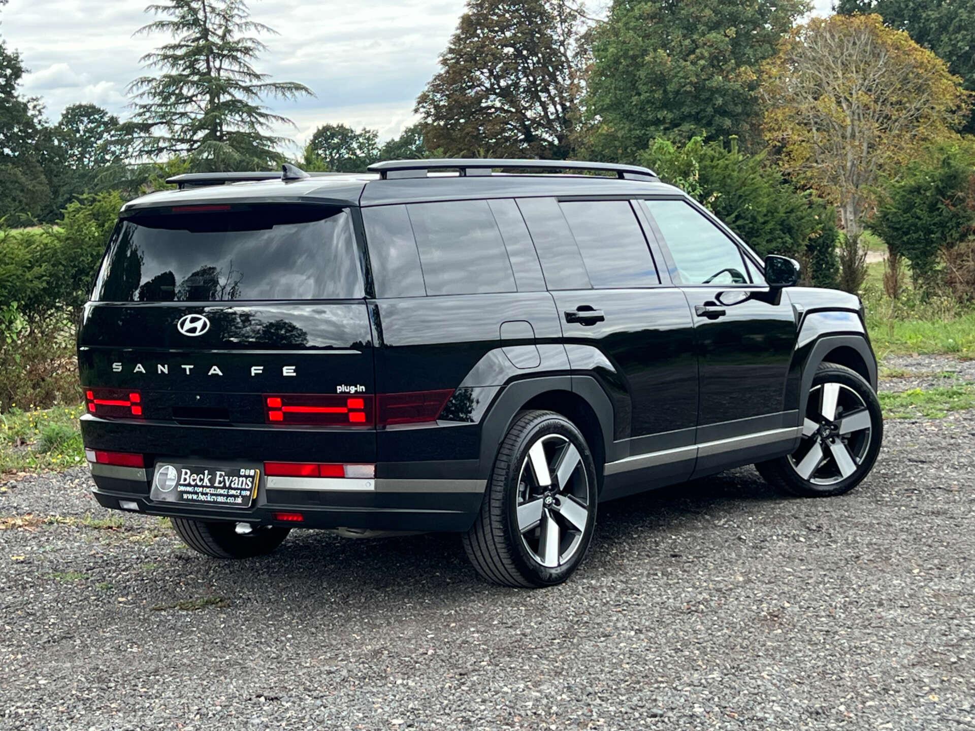 Hyundai Santa Fe view 20