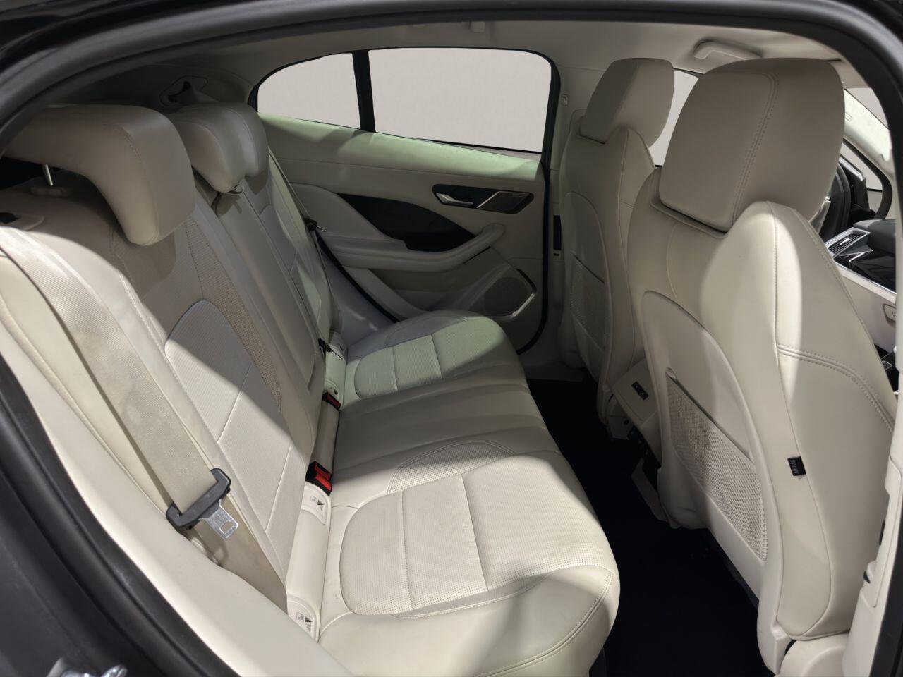 Jaguar I-Pace view 12