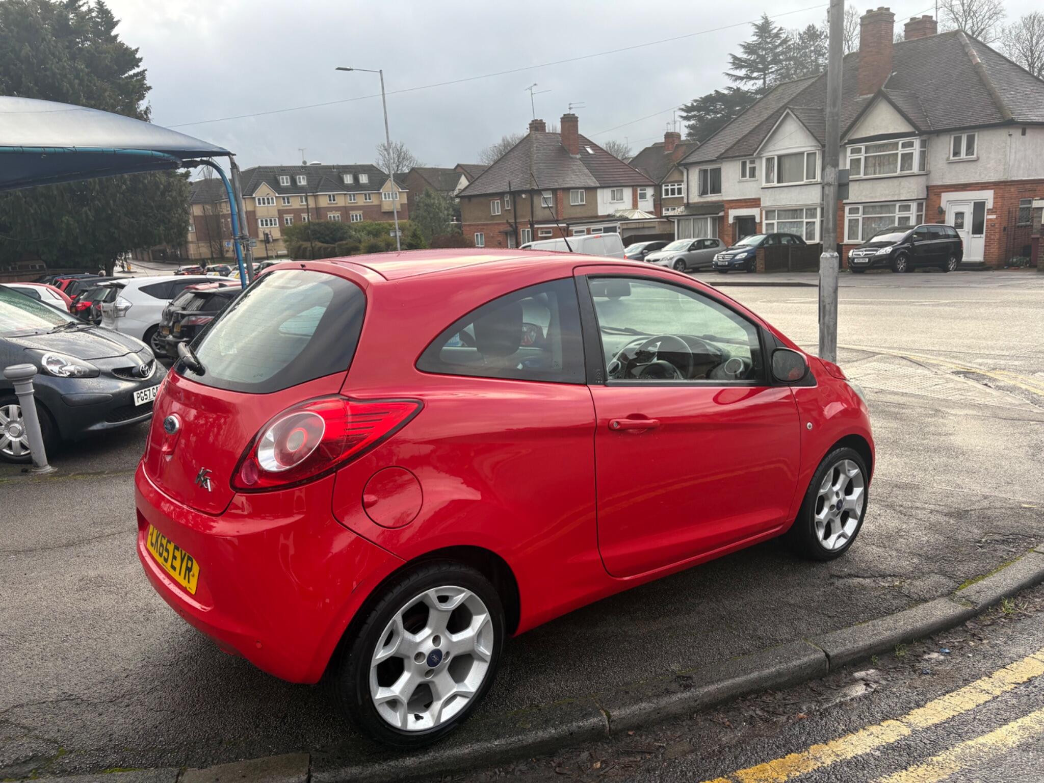 2015 Ford Ka 1.2 Zetec Euro 5 (s/s) 3dr • 97,801 miles image 16