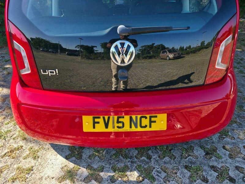 Volkswagen Up! view 11
