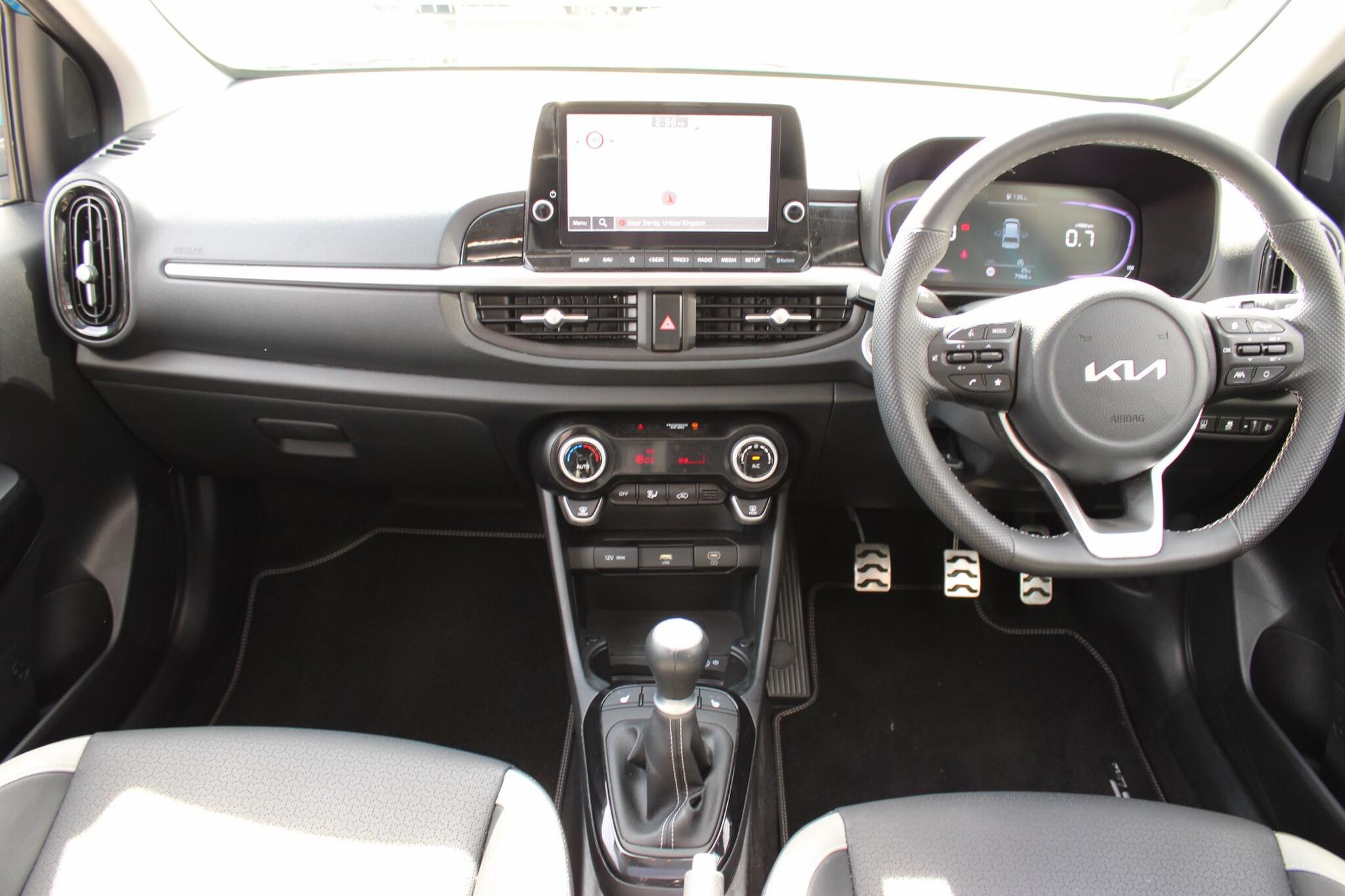 Kia Picanto view 11