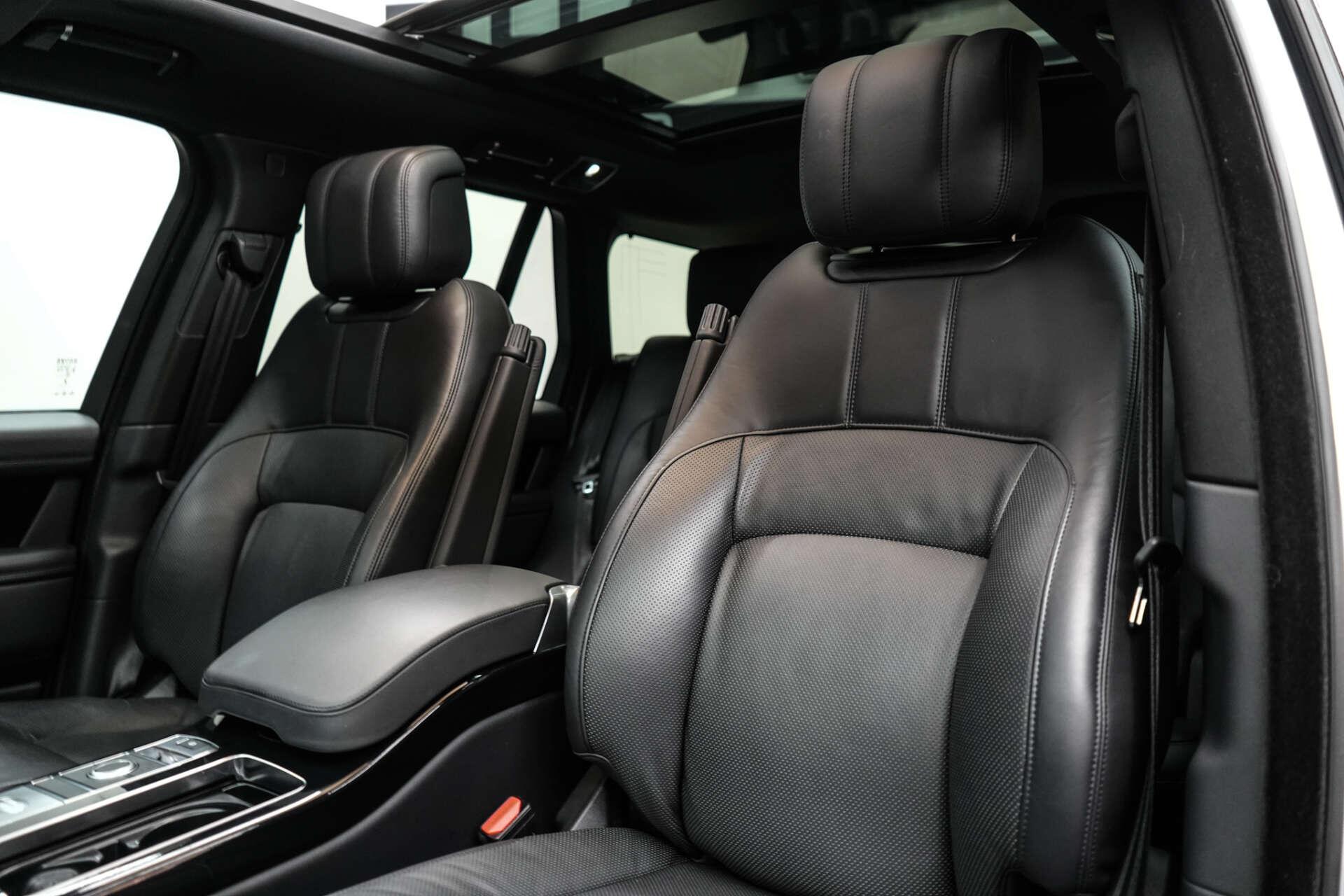 Land Rover Range Rover view 14