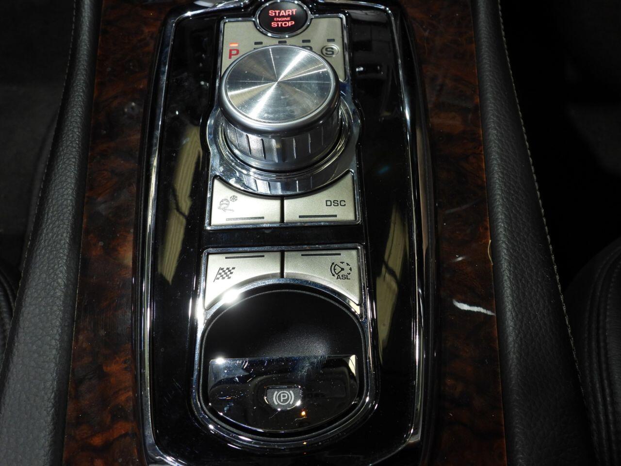 Jaguar XK view 55