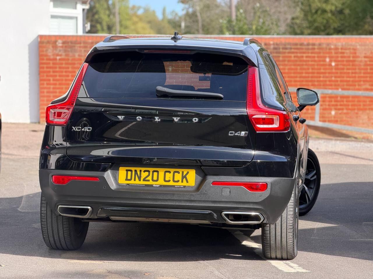 Volvo XC40 view 56