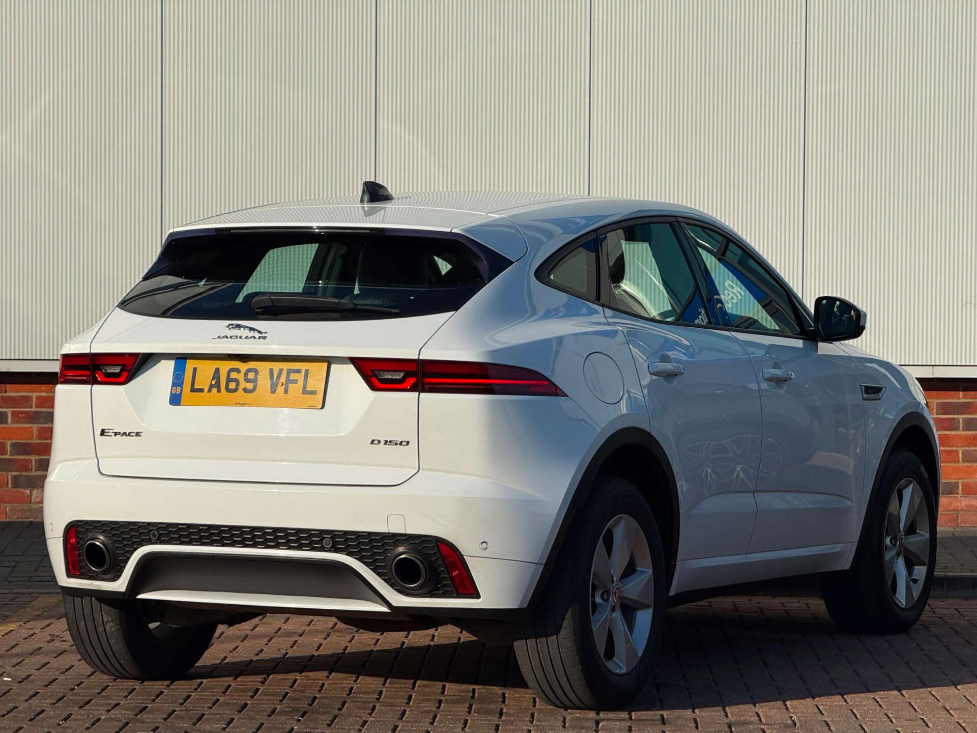 Jaguar E-Pace view 10