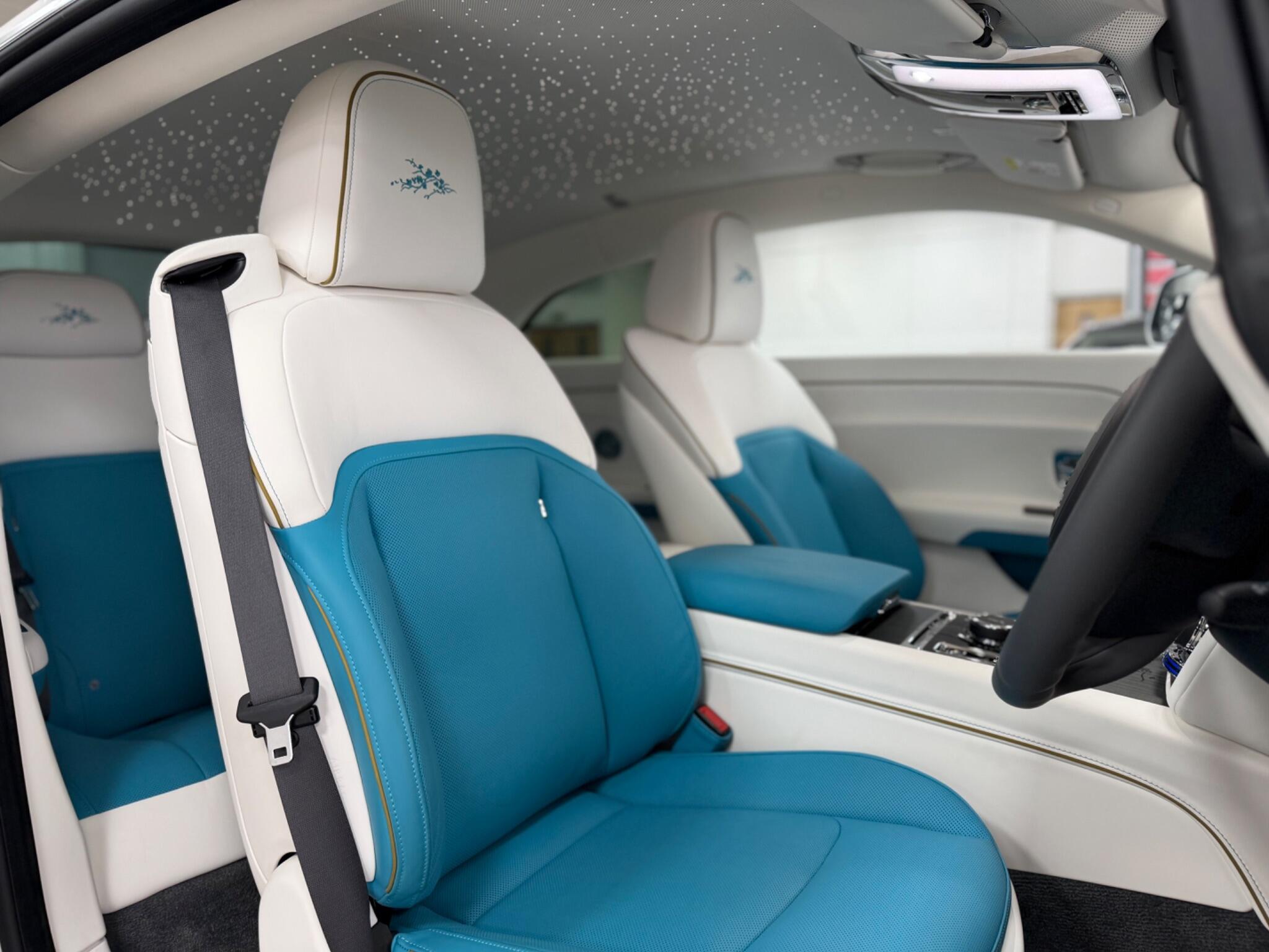 Rolls-Royce Spectre view 23