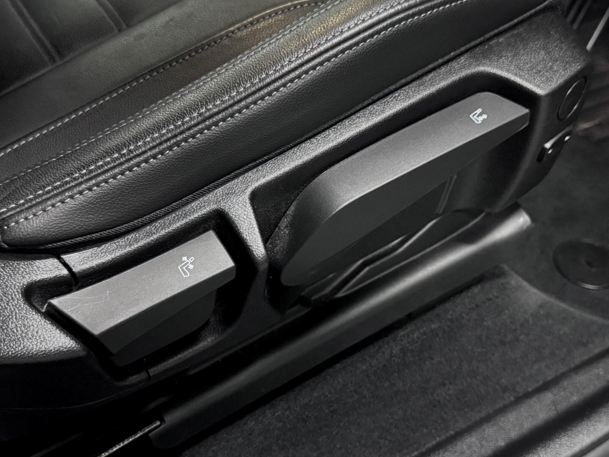 BMW X4 view 17