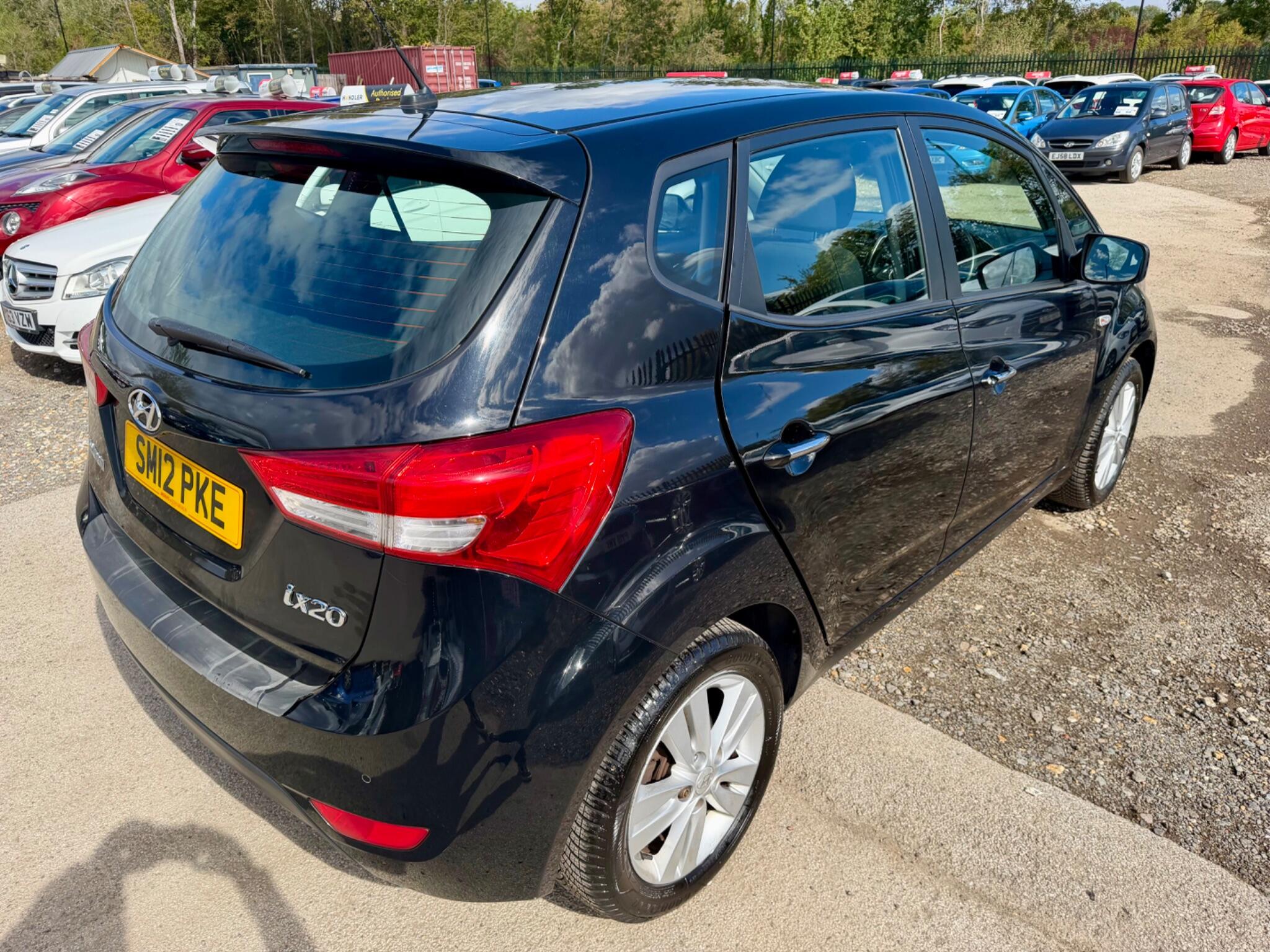 Hyundai Ix20 view 20